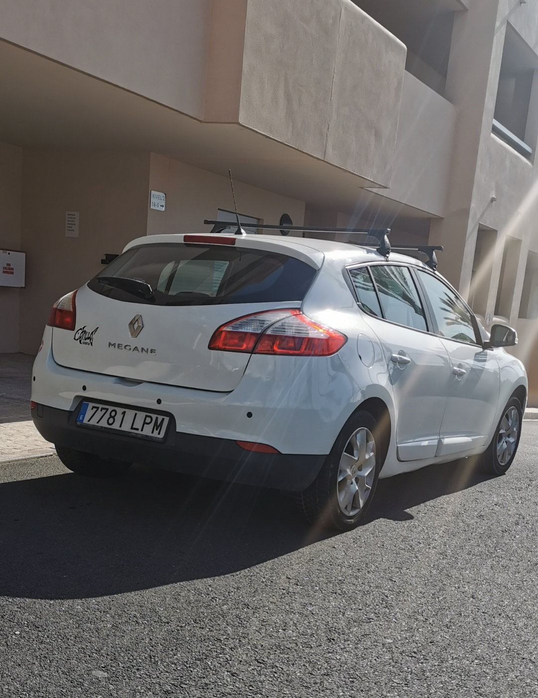 Renault Megane segunda mano, año de fabricación - 2013, color blanco, precio 6200€ | foto-7