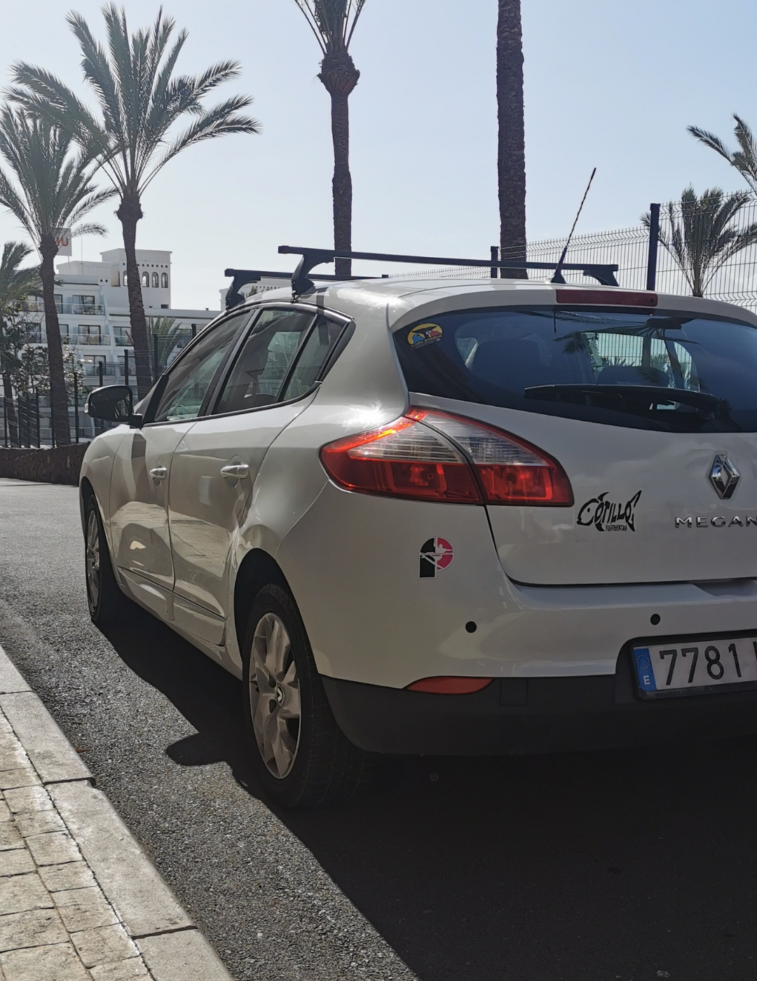 Renault Megane segunda mano, año de fabricación - 2013, color blanco, precio 6200€ | foto-10
