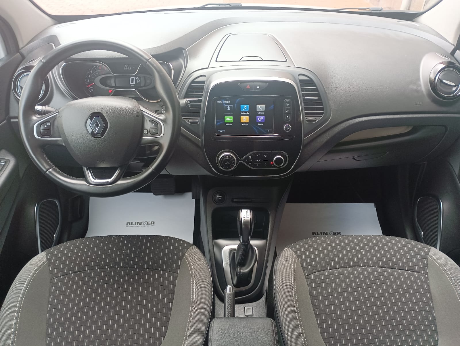 Renault Captur segunda mano, año de fabricación - 2020, color blanco, precio 16490€ | foto-6