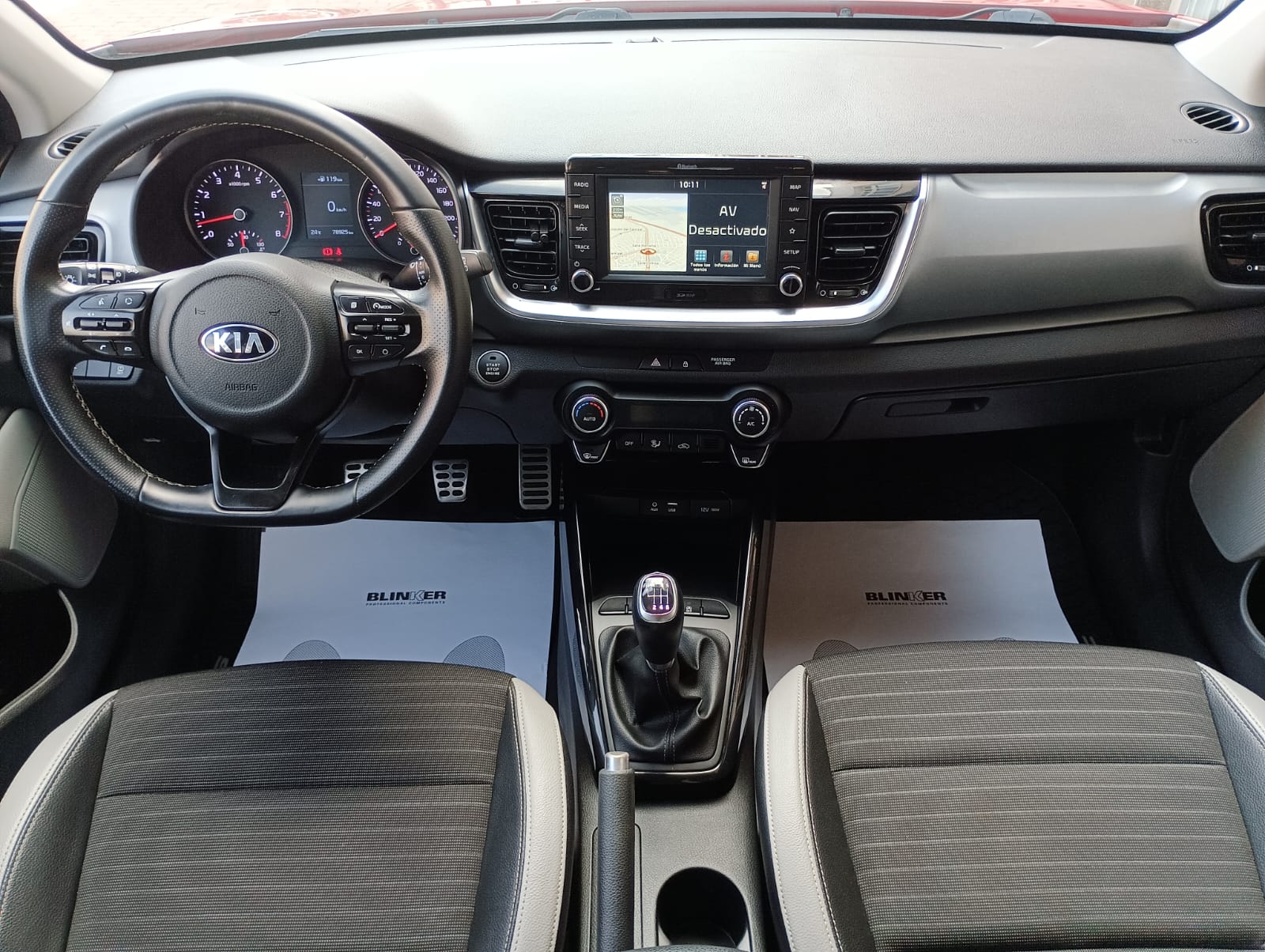 Kia Stonic segunda mano, año de fabricación - 2020, color burdeos, precio 13990€ | foto-6