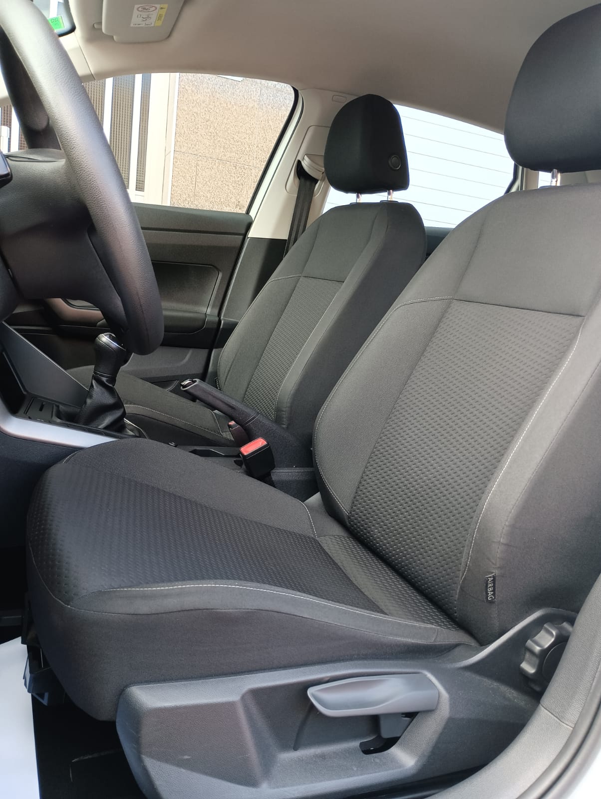 Volkswagen Polo segunda mano, año de fabricación - 2017, color blanco, precio 11490€ | foto-7