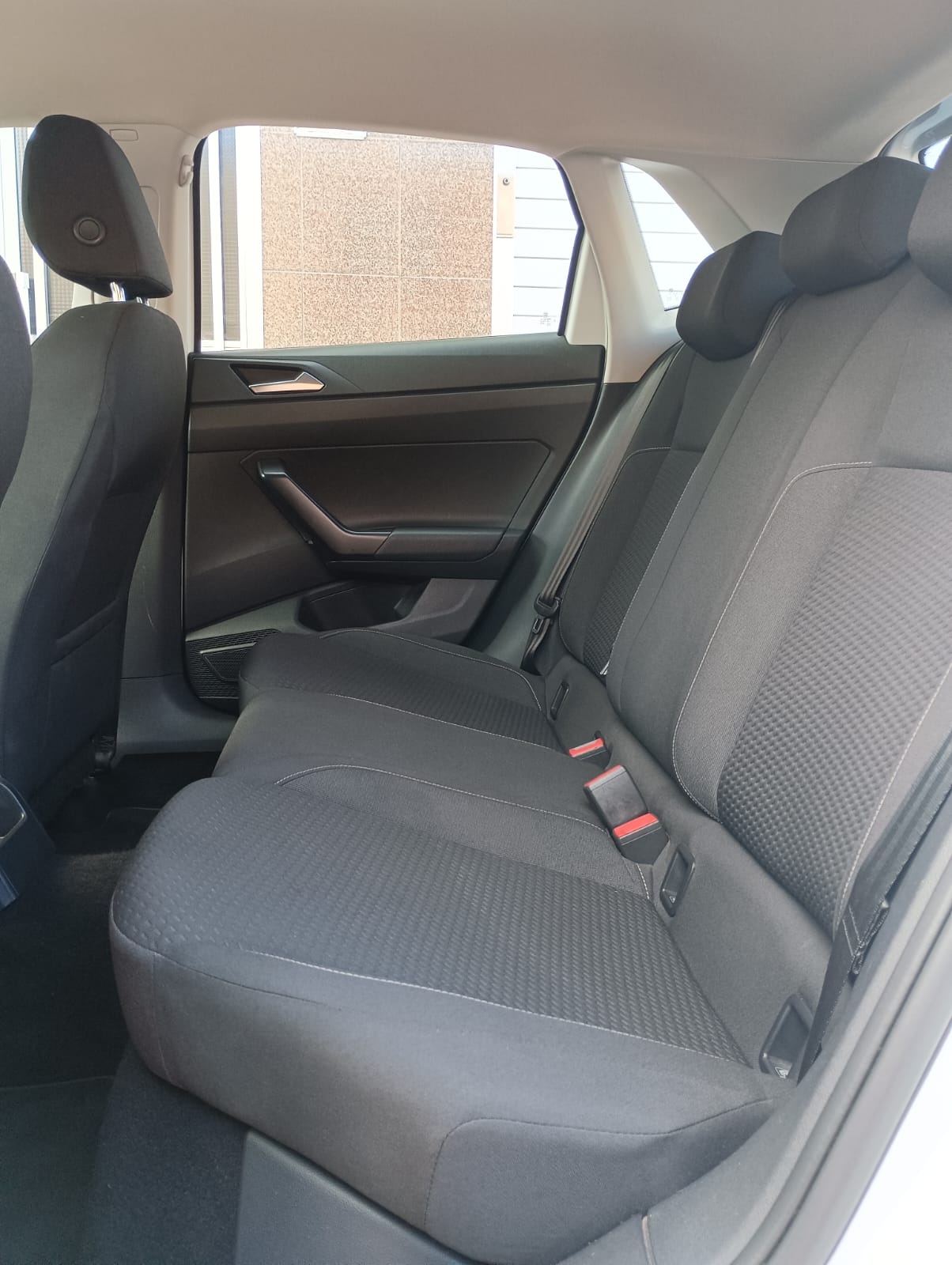 Volkswagen Polo segunda mano, año de fabricación - 2017, color blanco, precio 11490€ | foto-8