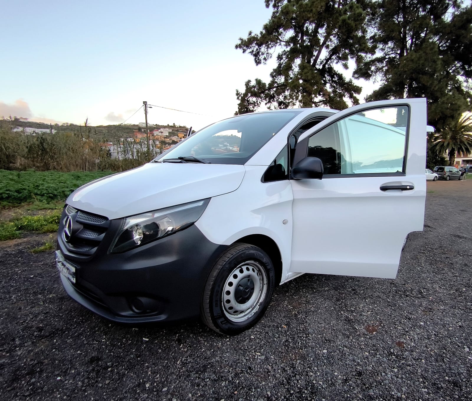 Mercedes-Benz Vito segunda mano, año de fabricación - 2017, color blanco, precio 16500€ | foto-10