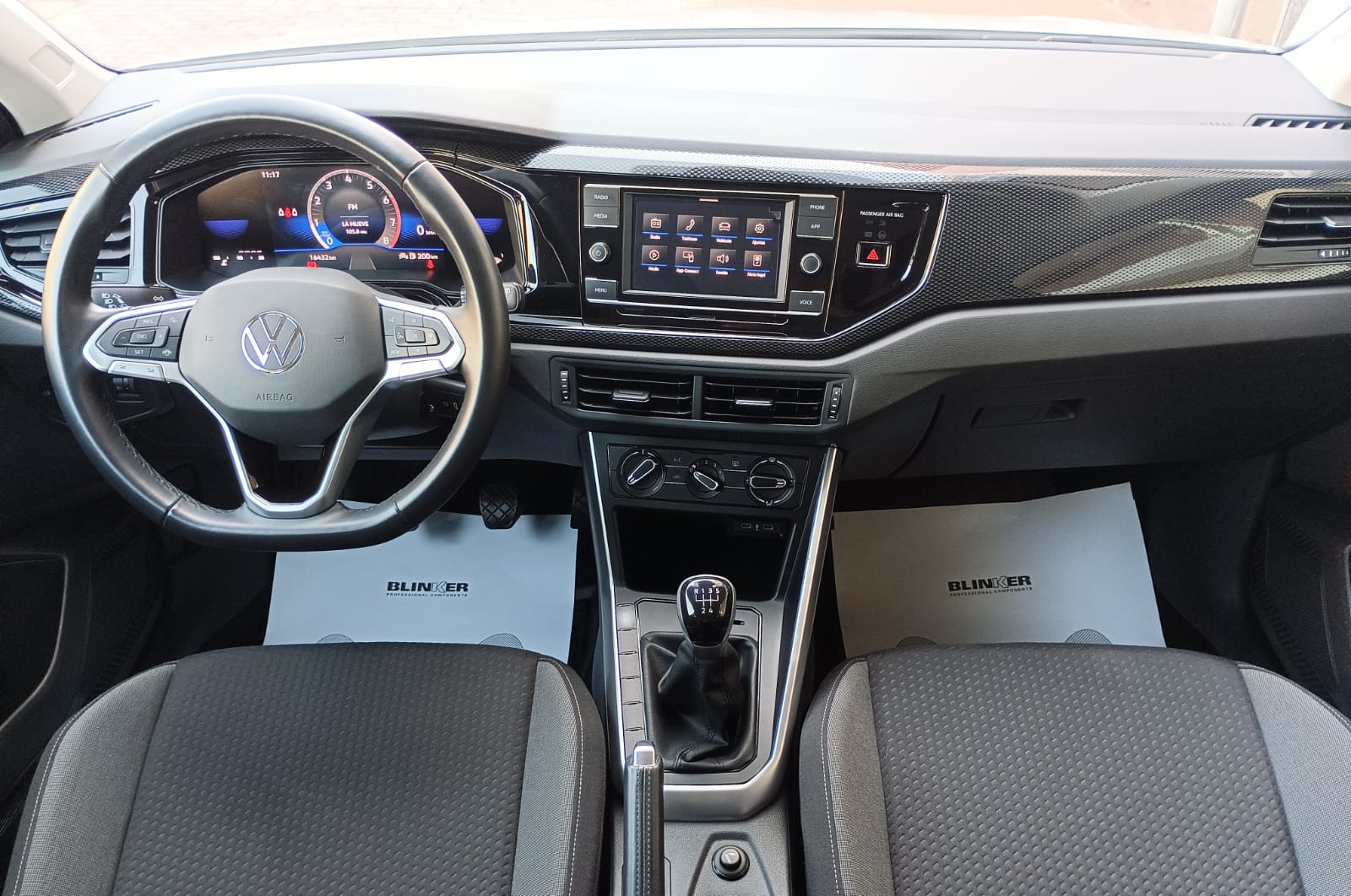 Volkswagen Taigo segunda mano, año de fabricación - 2022, color beige, precio 17990€ | foto-6