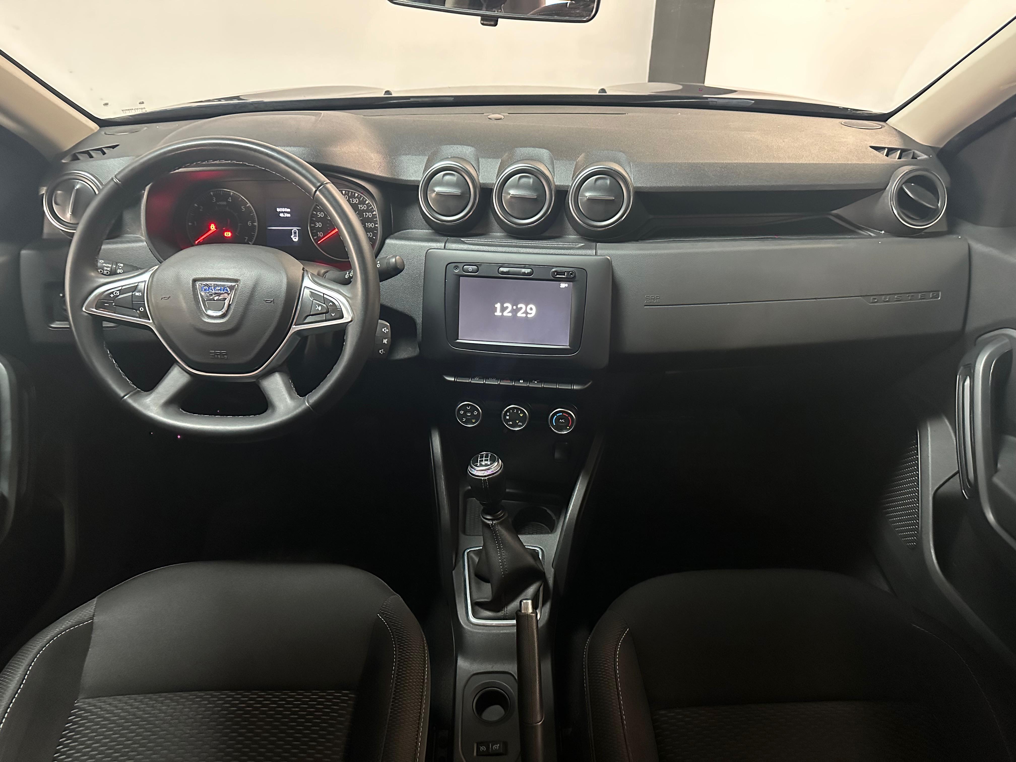 Dacia Sandero segunda mano, año de fabricación - 2016, color rojo, precio 14900€ | foto-12