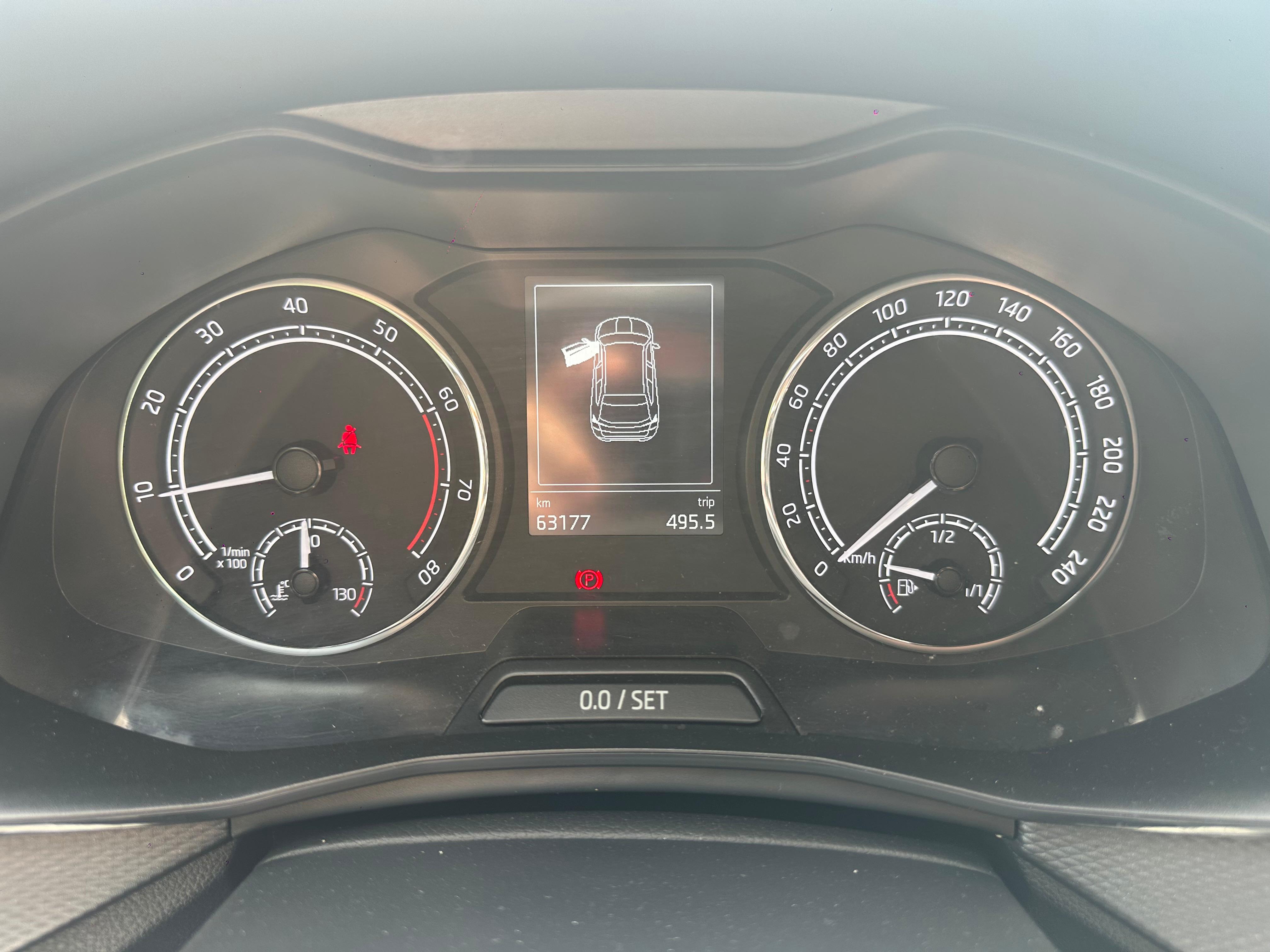 Skoda Kamiq segunda mano, año de fabricación - 2021, color rojo, precio 16900€ | foto-9
