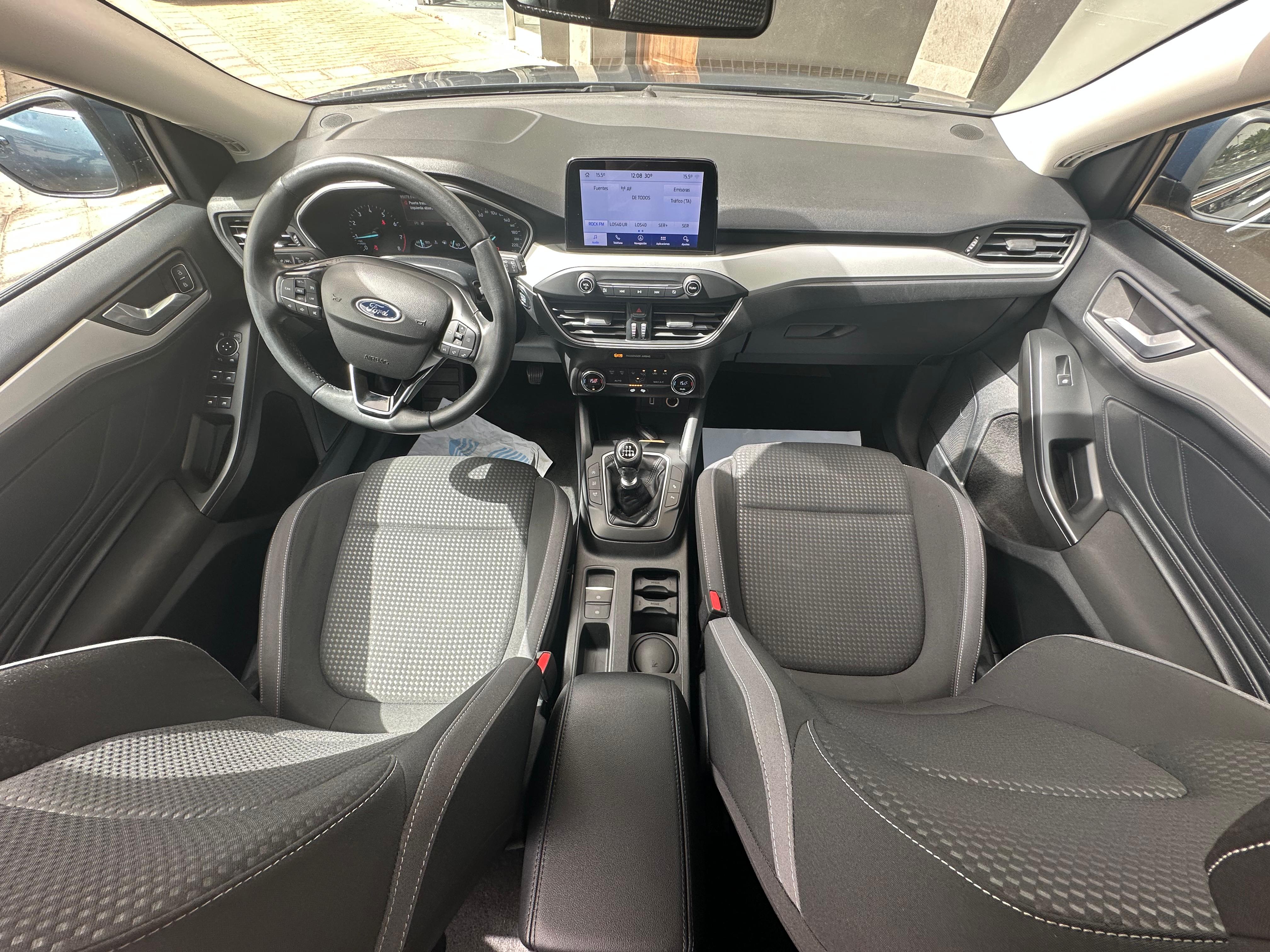Ford Focus segunda mano, año de fabricación - 2021, color azul, precio 14500€ | foto-10