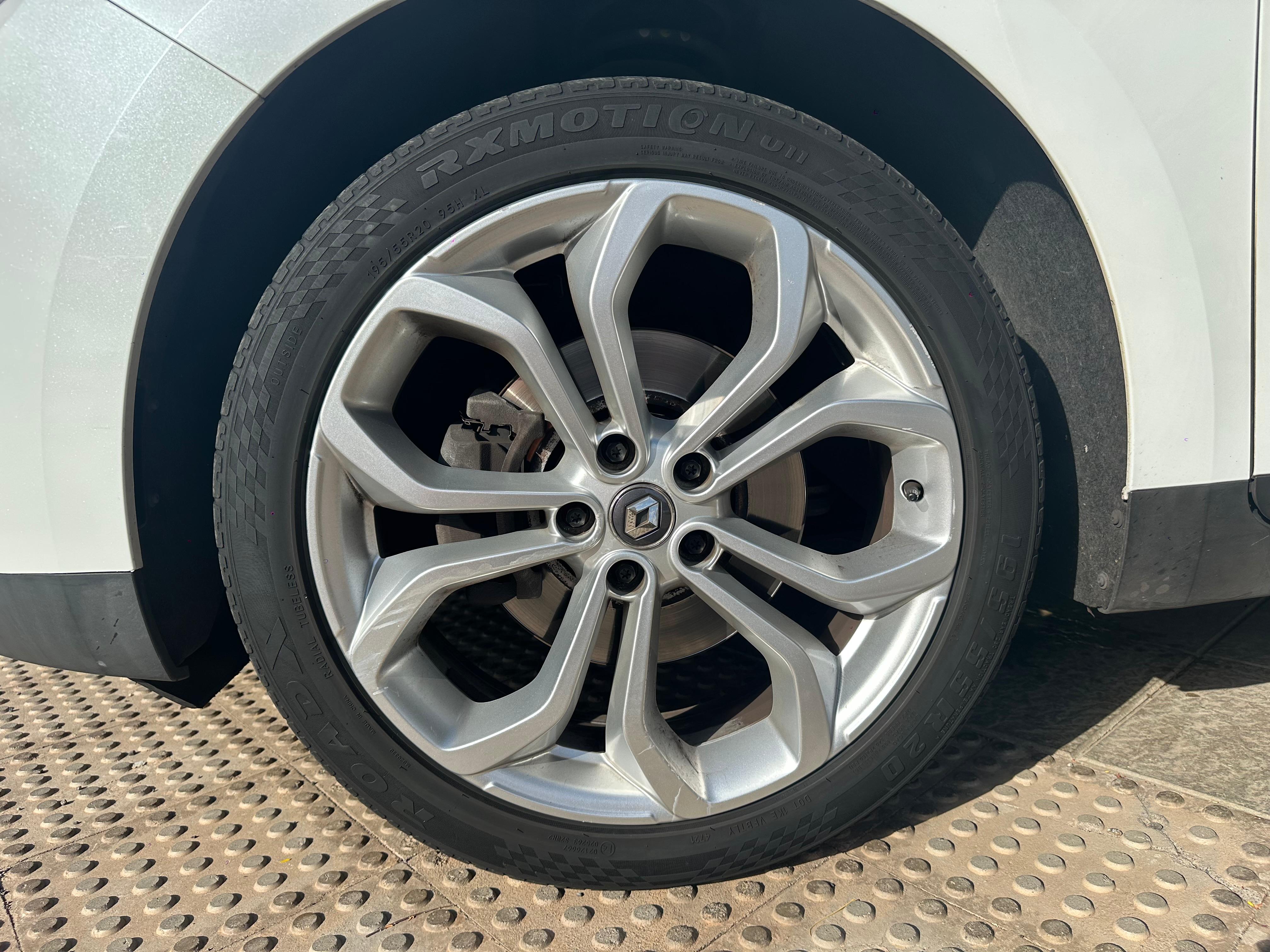 Renault Scenic segunda mano, año de fabricación - 2018, color blanco, precio 16500€ | foto-15