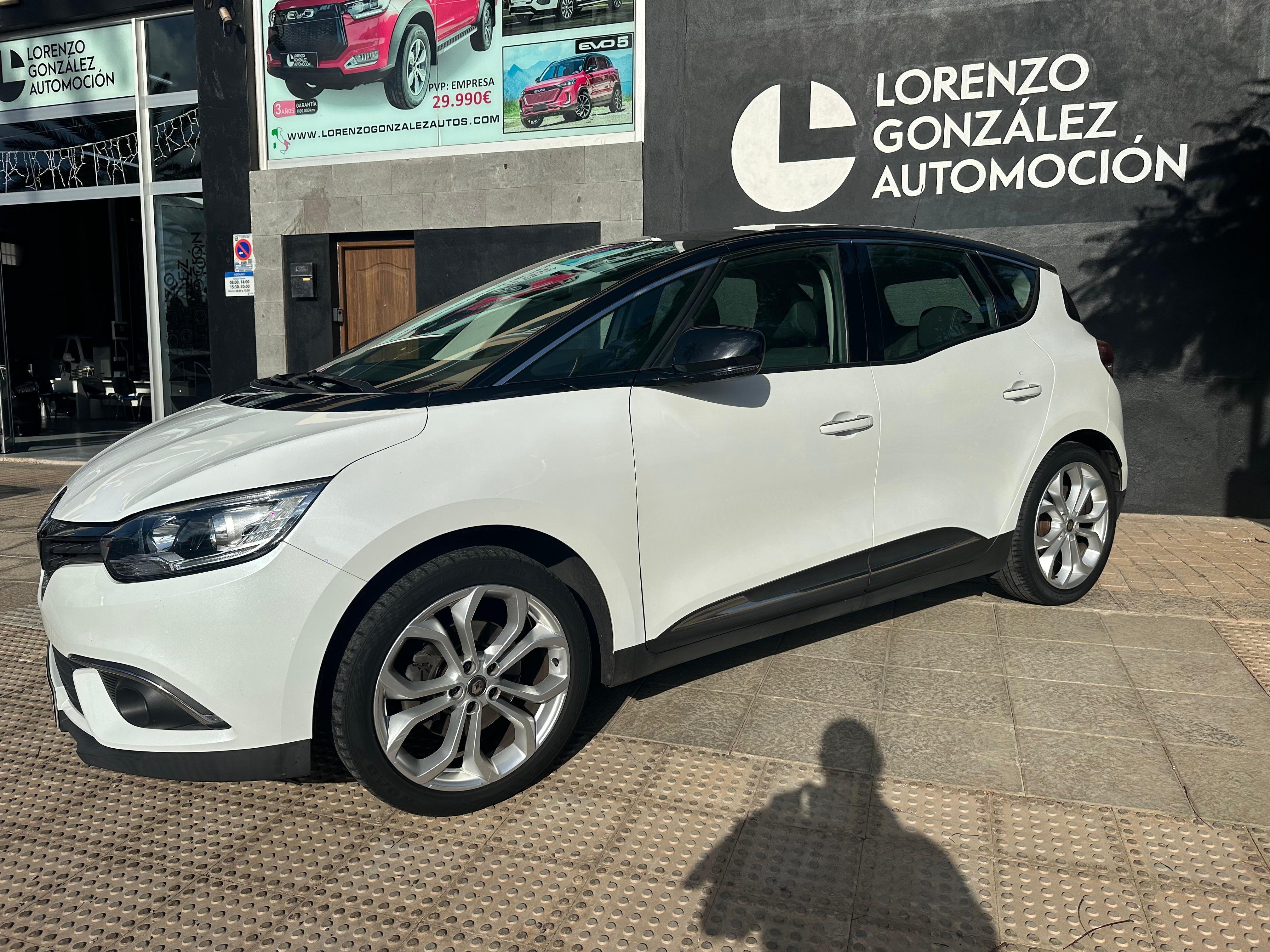 Renault Scenic segunda mano, año de fabricación - 2018, color blanco, precio 16500€ | foto-16