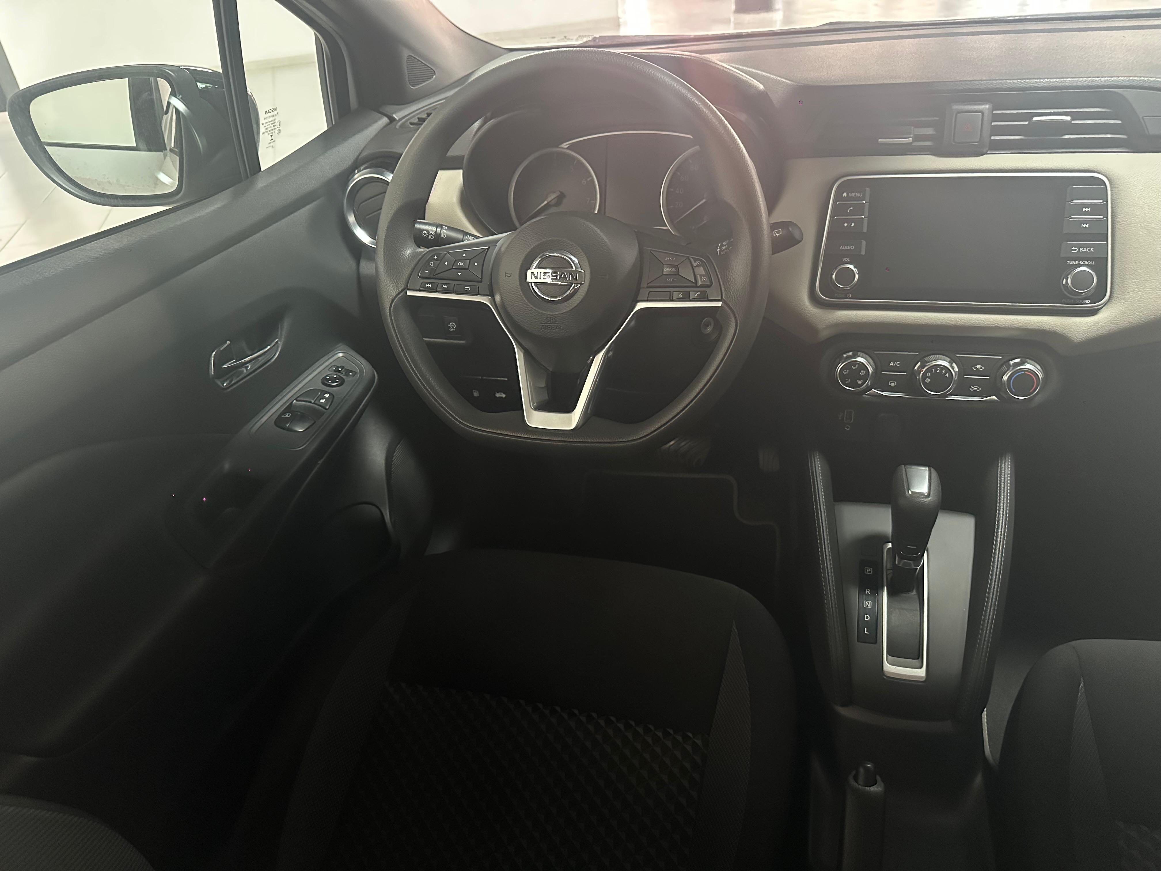 Nissan Micra segunda mano, año de fabricación - 2022, color blanco, precio 13900€ | foto-13