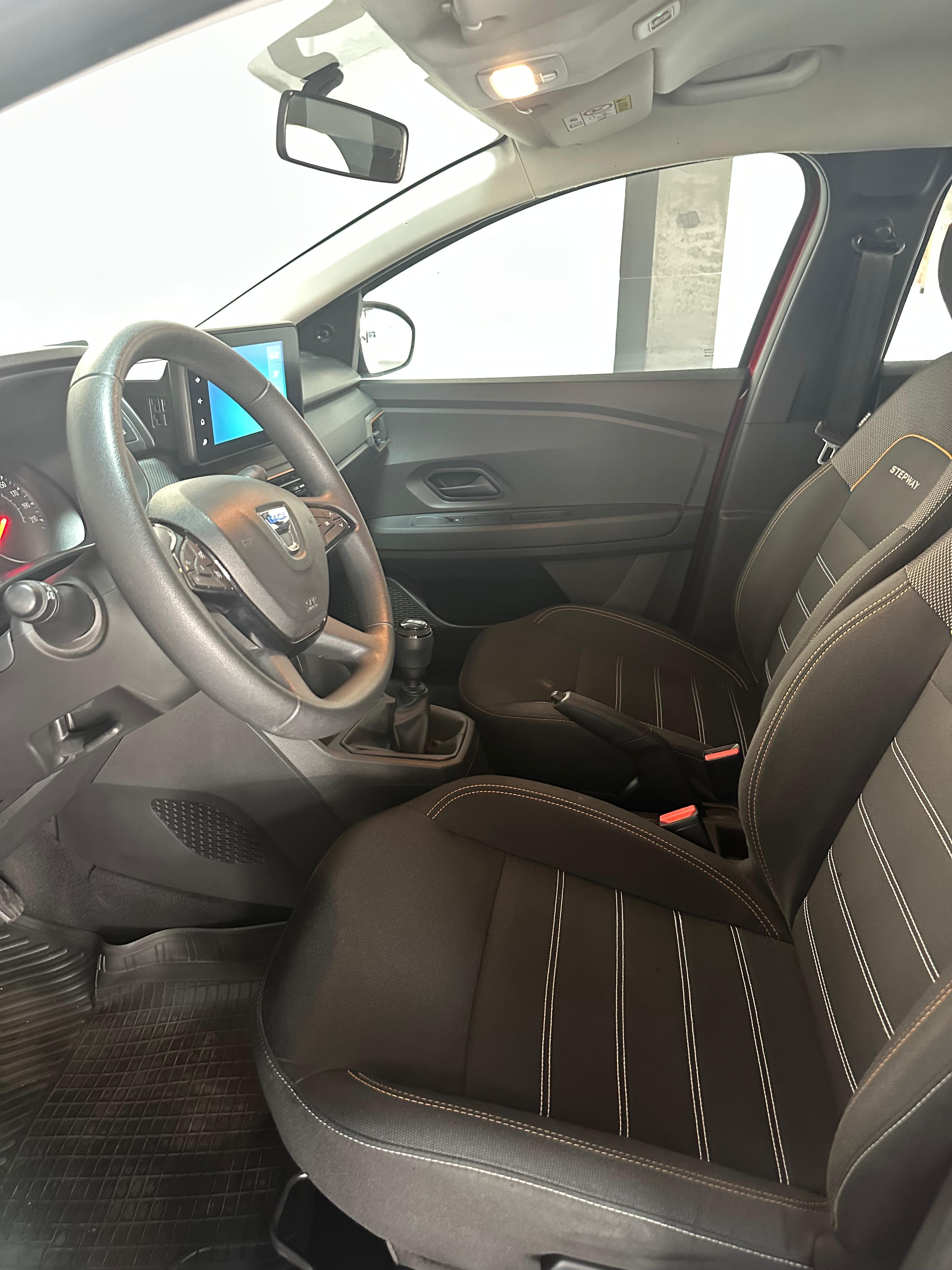 Dacia Sandero segunda mano, año de fabricación - 2022, color burdeos, precio 12990€ | foto-14