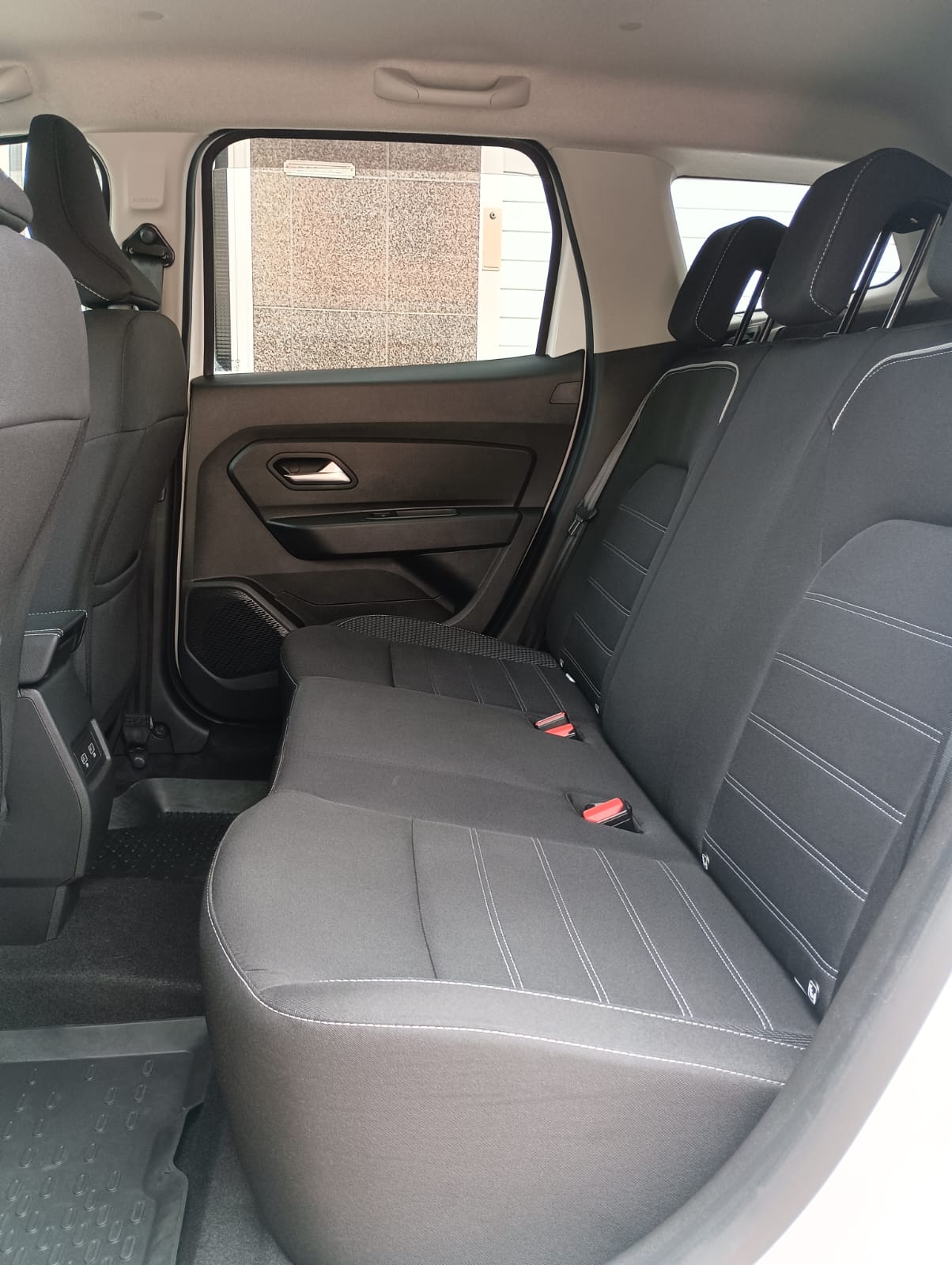 Dacia Duster segunda mano, año de fabricación - 2022, color blanco, precio 16990€ | foto-8