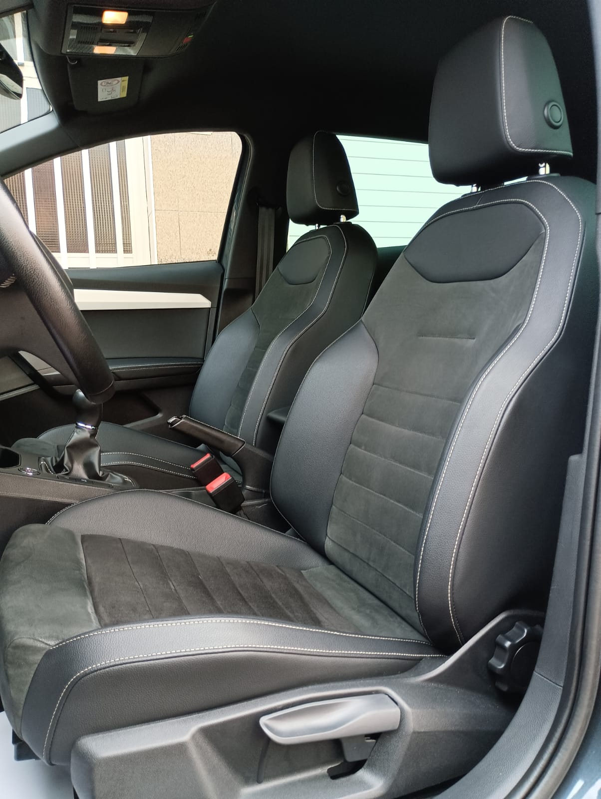 SEAT Ibiza segunda mano, año de fabricación - 2021, color gris, precio 13990€ | foto-7