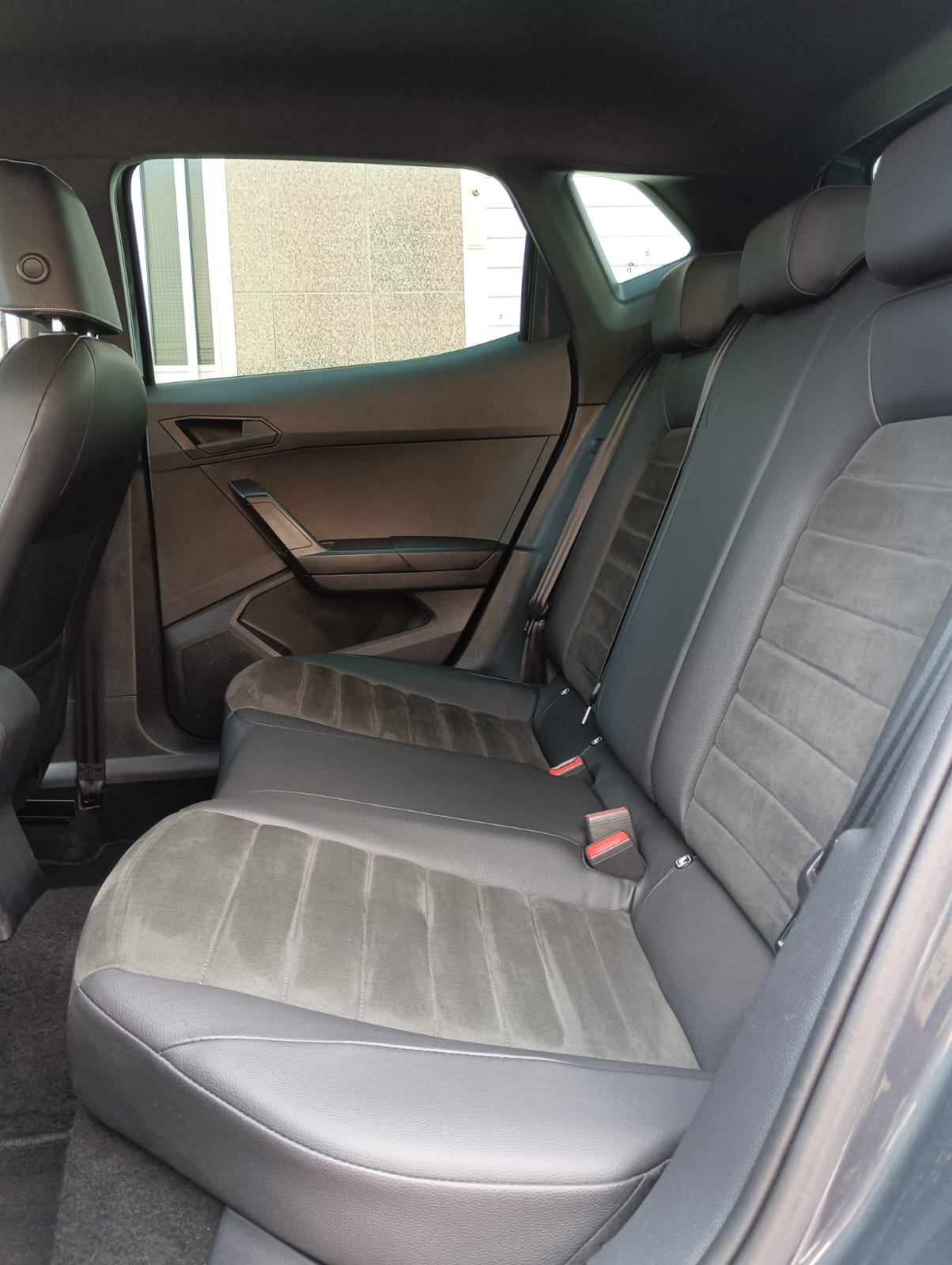 SEAT Ibiza segunda mano, año de fabricación - 2021, color gris, precio 13990€ | foto-8