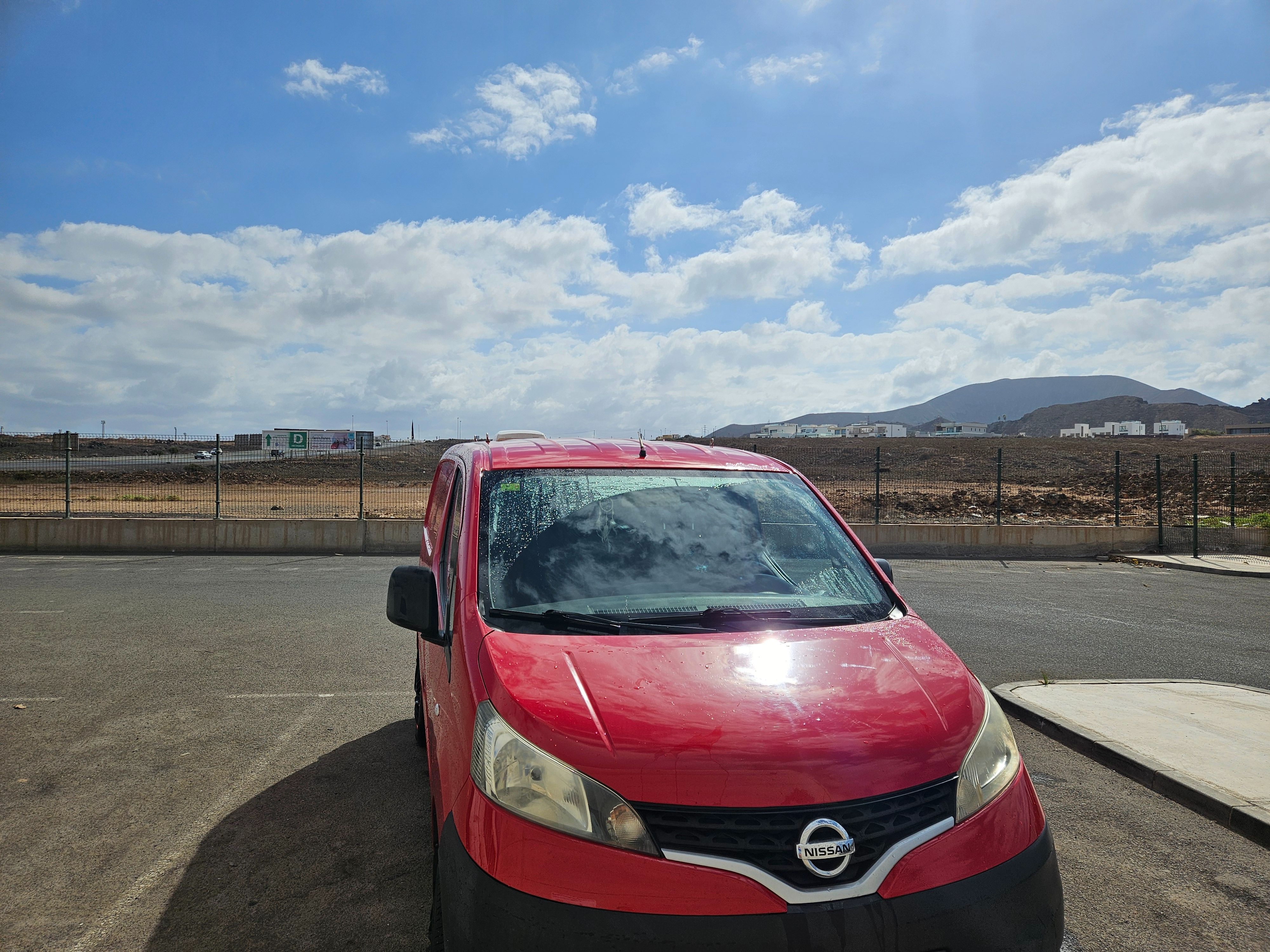 Nissan NV200 segunda mano, año de fabricación - 2010, color rojo, precio 13333€ | foto-11