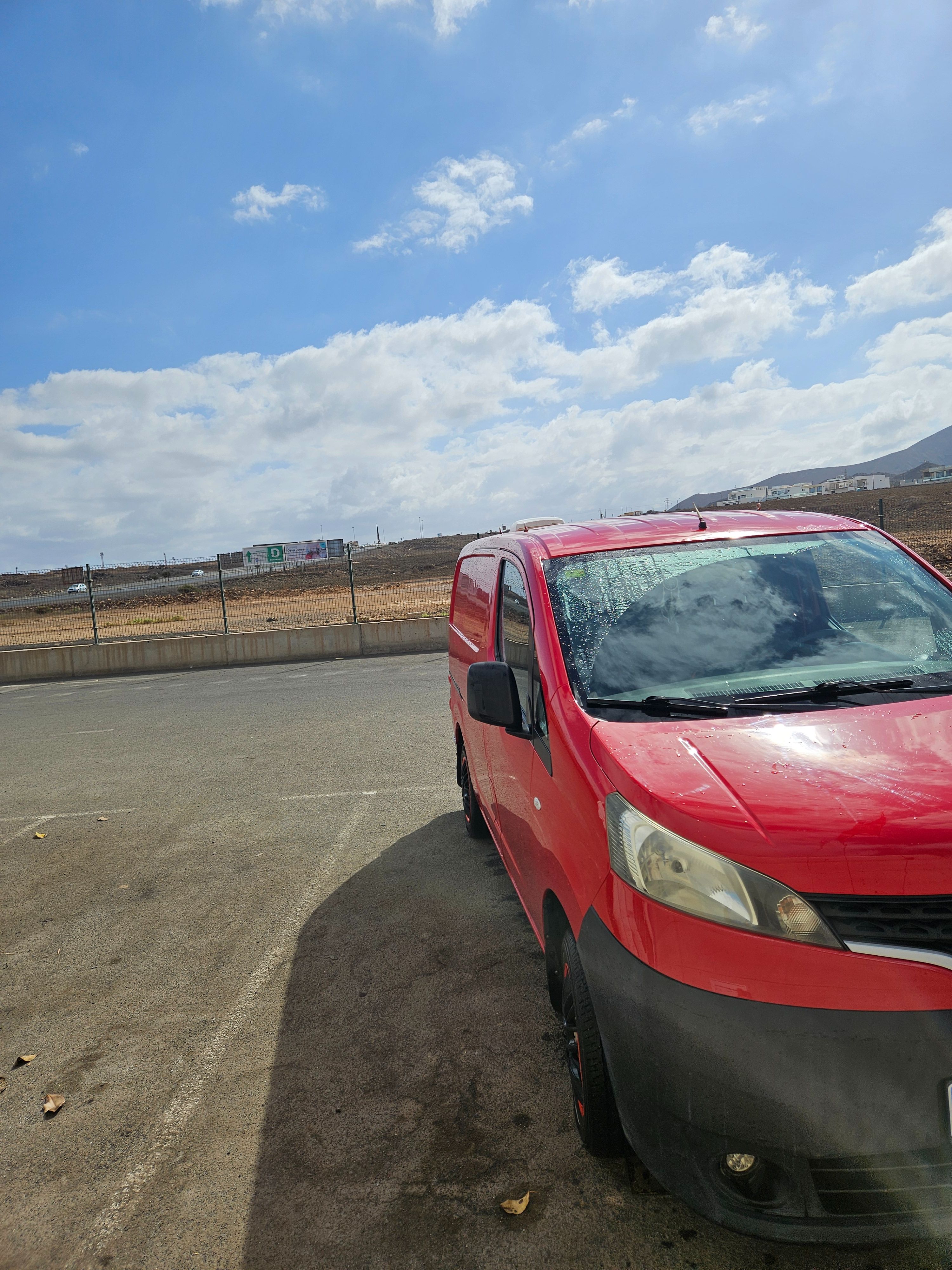Nissan NV200 segunda mano, año de fabricación - 2010, color rojo, precio 13333€ | foto-12