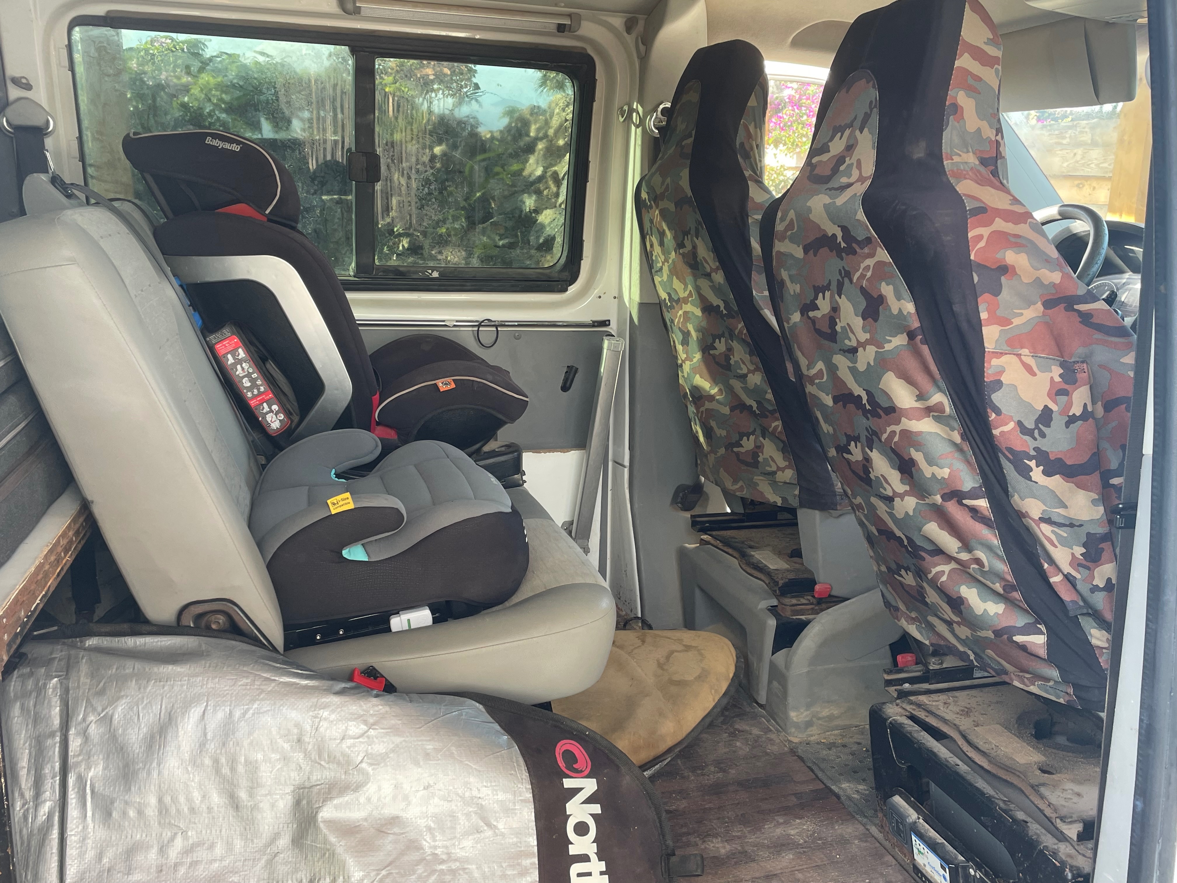 Volkswagen Transporter segunda mano, año de fabricación - 2014, color blanco, precio 15900€ | foto-6