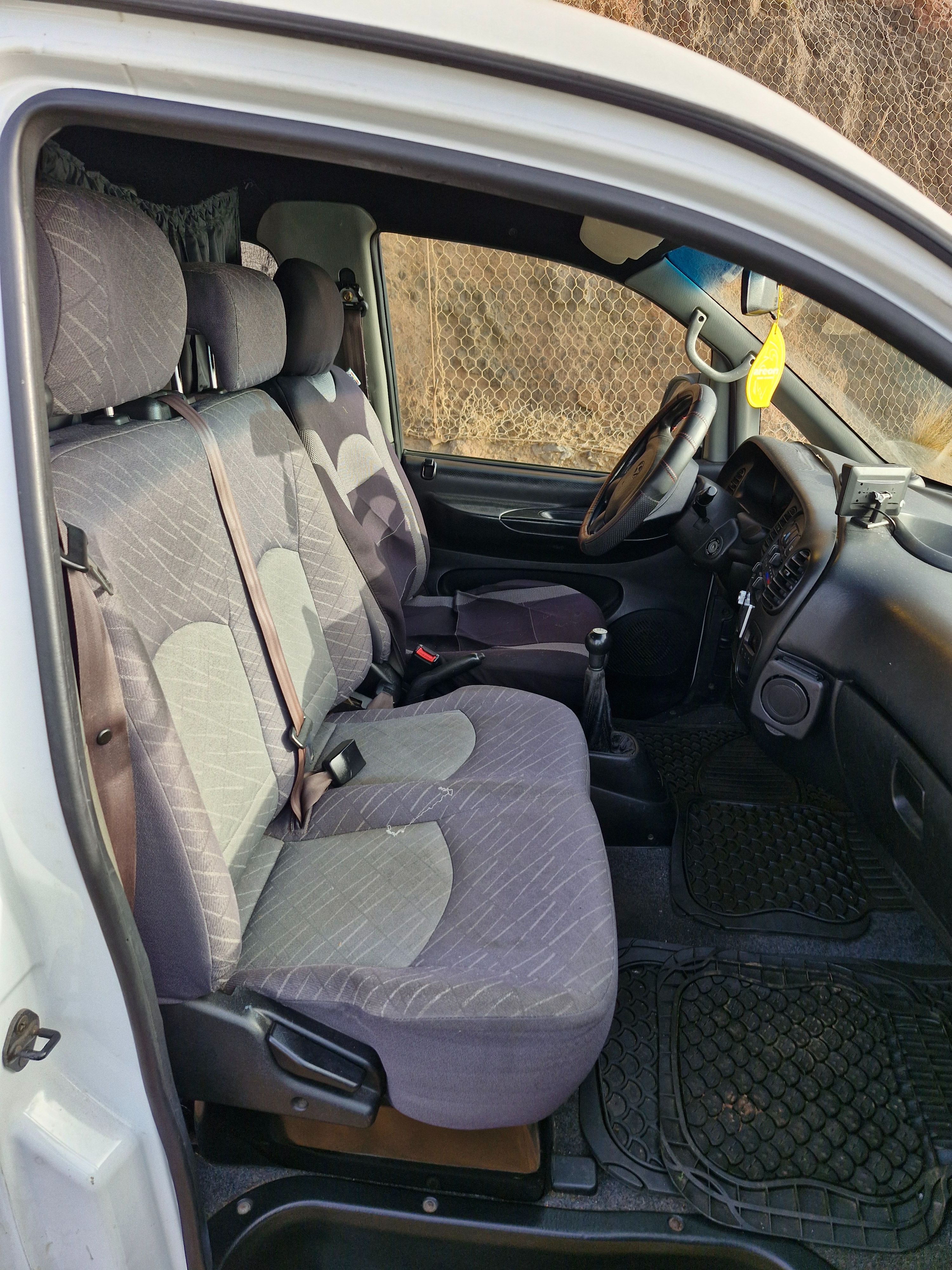 Hyundai H-1 segunda mano, año de fabricación - 2007, color blanco, precio 8100€ | foto-9