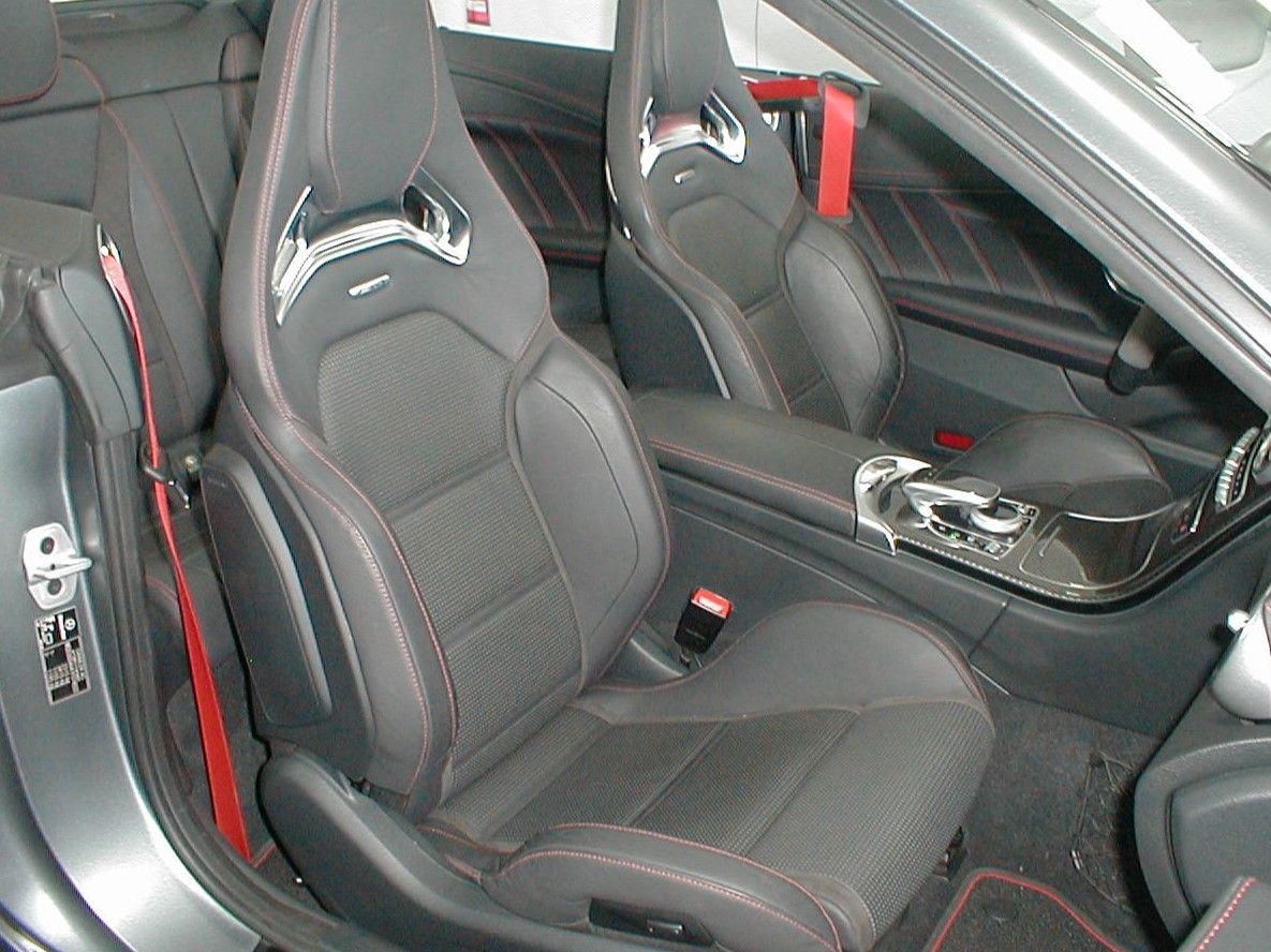 Mercedes-Benz Clase C segunda mano, año de fabricación - 2018, color gris, precio 57990€ | foto-6