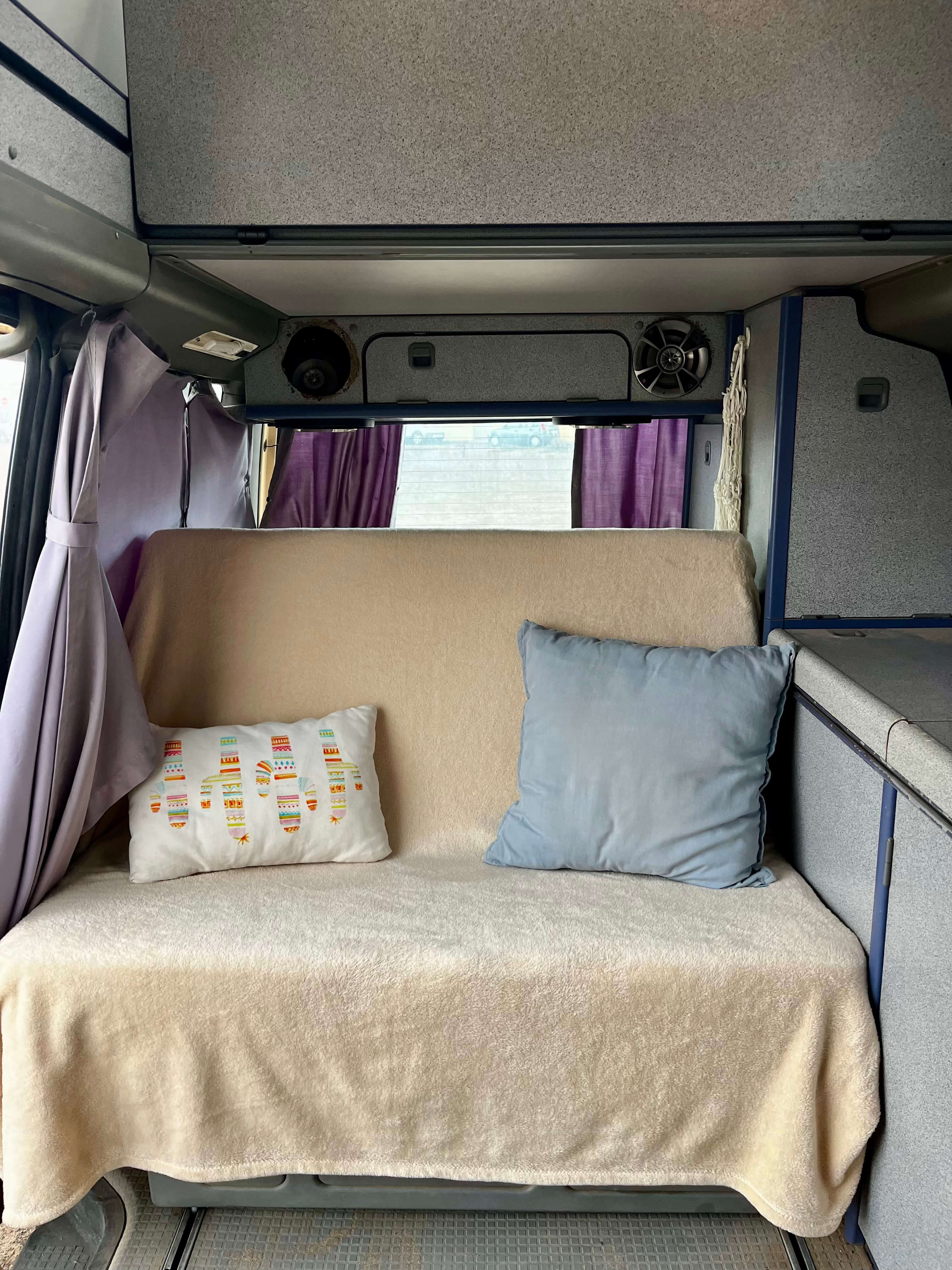 Volkswagen California segunda mano, año de fabricación - 1993, color amarillo, precio 11700€ | foto-9