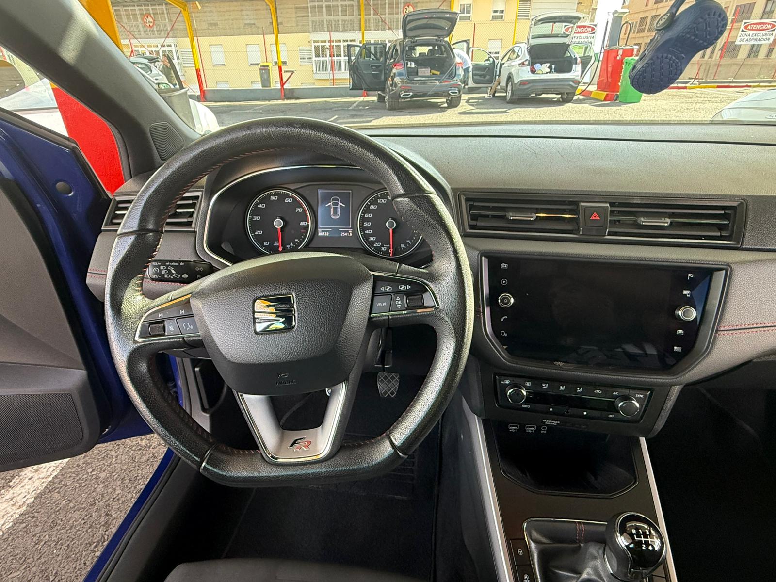 SEAT Arona segunda mano, año de fabricación - 2019, color azul, precio 14900€ | foto-7