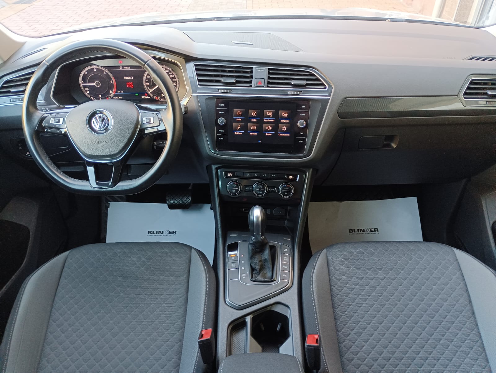 Volkswagen Tiguan segunda mano, año de fabricación - 2020, color gris, precio 24990€ | foto-6