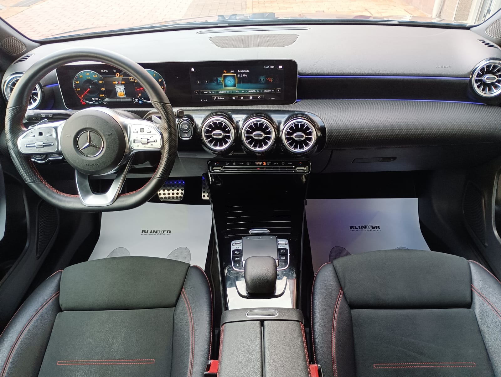 Mercedes-Benz Clase A segunda mano, año de fabricación - 2019, color azul, precio 23990€ | foto-6