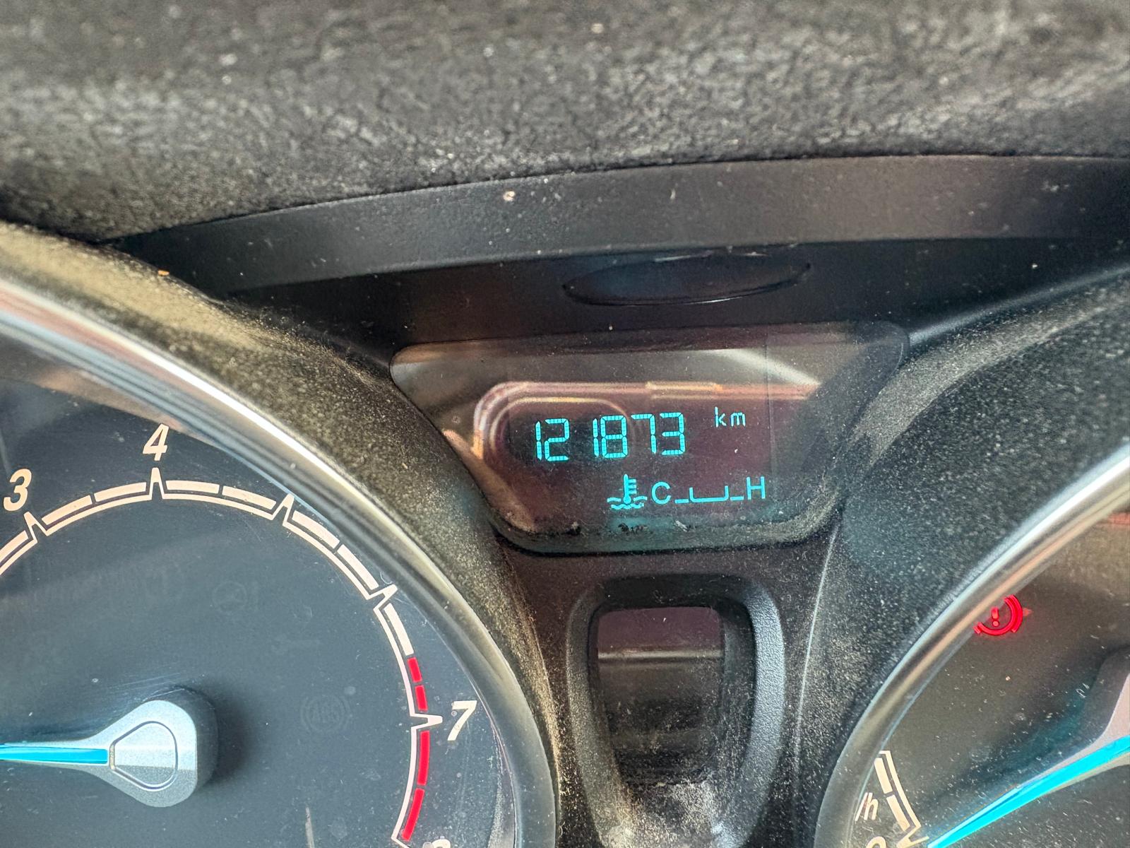 Ford Tourneo Courier segunda mano, año de fabricación - 2015, color rojo, precio 8900€ | foto-7