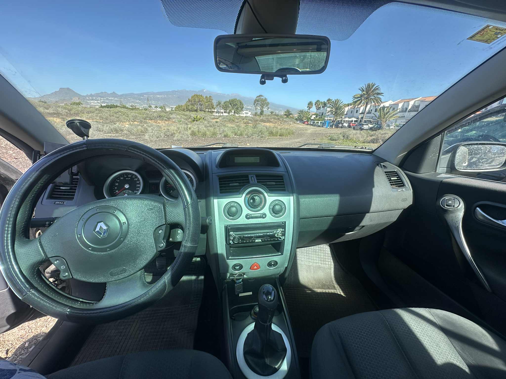 Renault Megane segunda mano, año de fabricación - 2005, color negro, precio 3300€ | foto-7