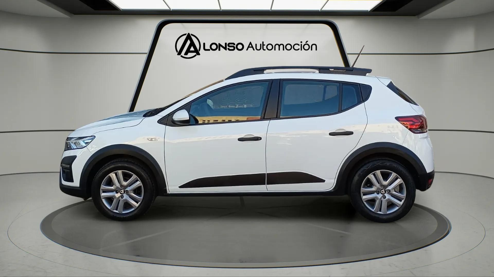 Dacia Sandero segunda mano, año de fabricación - 2022, color blanco, precio 12990€ | foto-2