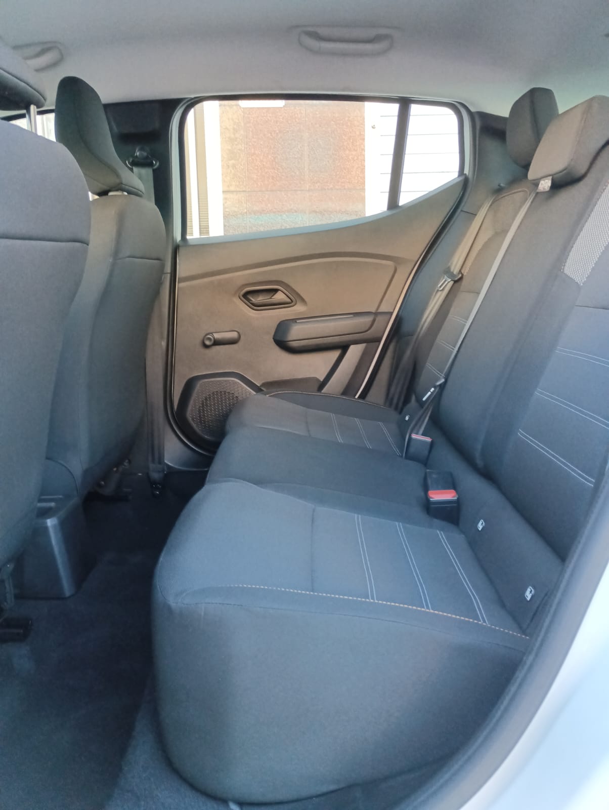 Dacia Sandero segunda mano, año de fabricación - 2022, color blanco, precio 12990€ | foto-8