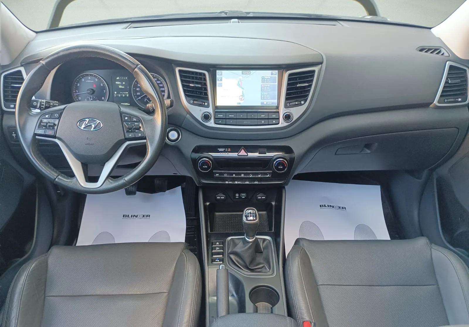 Hyundai Tucson segunda mano, año de fabricación - 2017, color plateado, precio 17490€ | foto-6