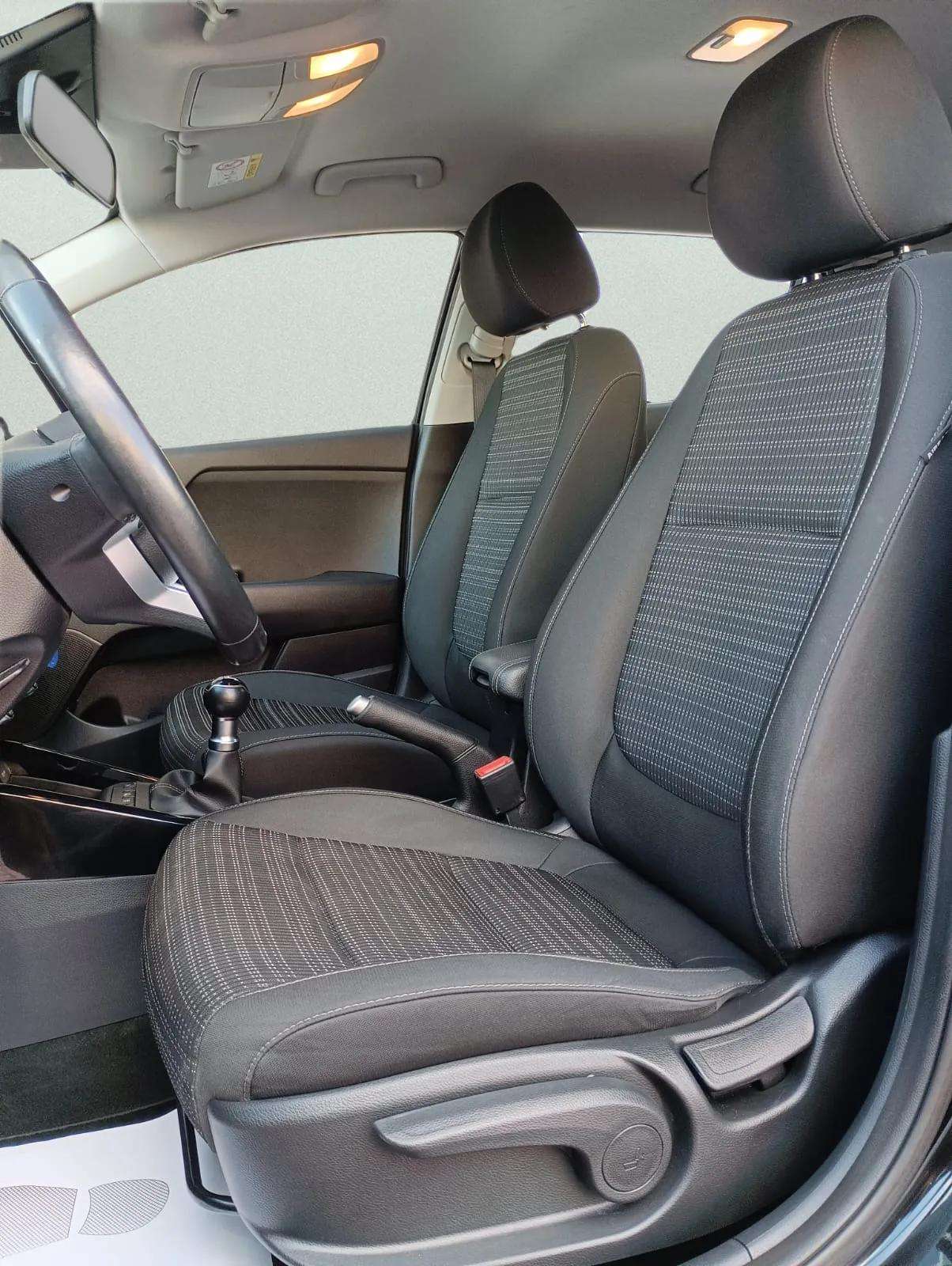 Kia Stonic segunda mano, año de fabricación - 2022, color negro, precio 14990€ | foto-7