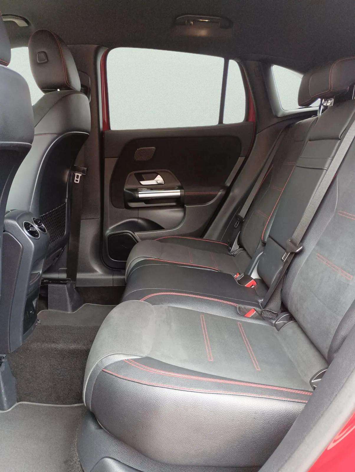 Mercedes-Benz GLA AMG segunda mano, año de fabricación - 2021, color burdeos, precio 30990€ | foto-8