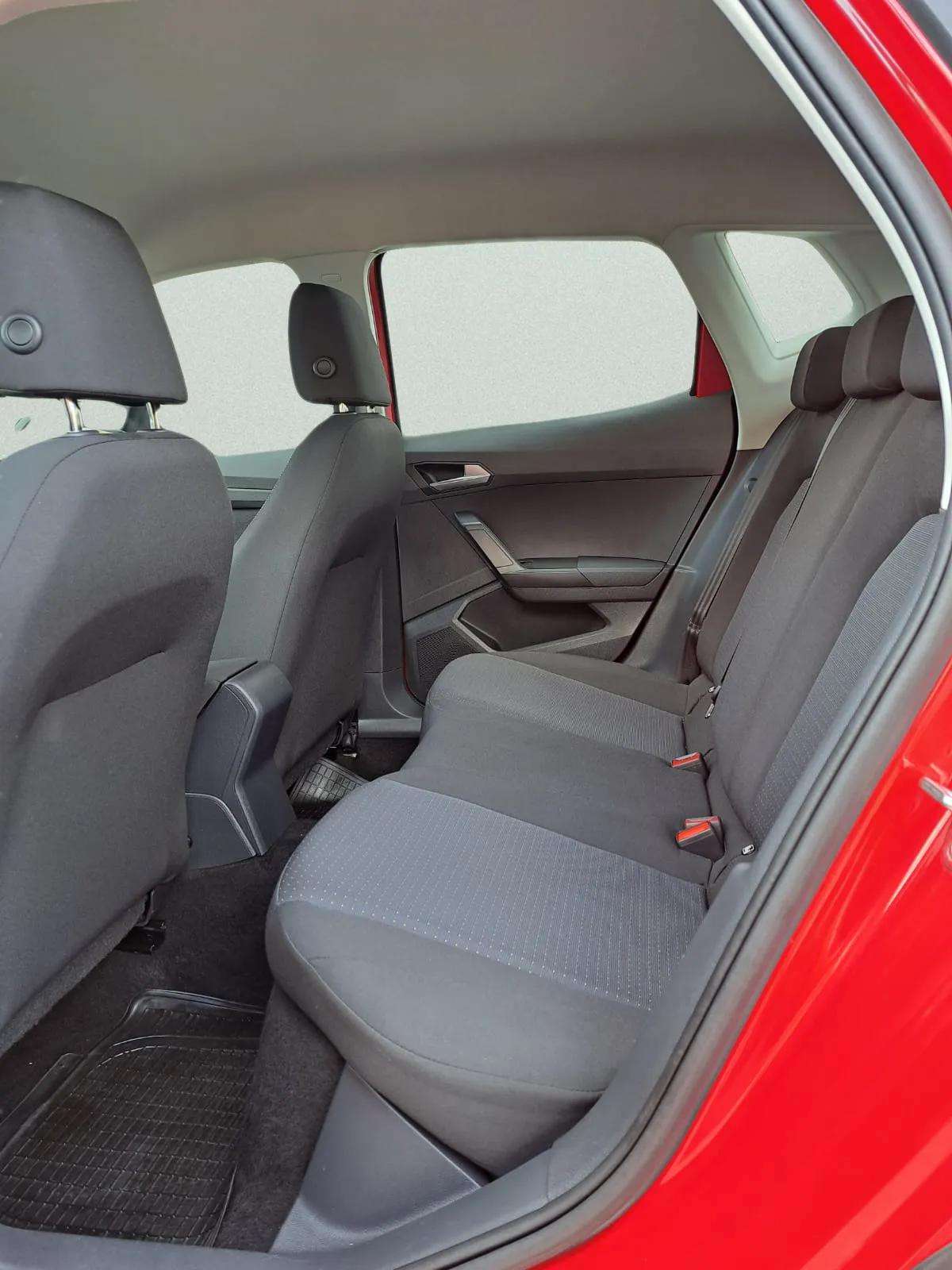 SEAT Arona segunda mano, año de fabricación - 2022, color rojo, precio 14990€ | foto-8