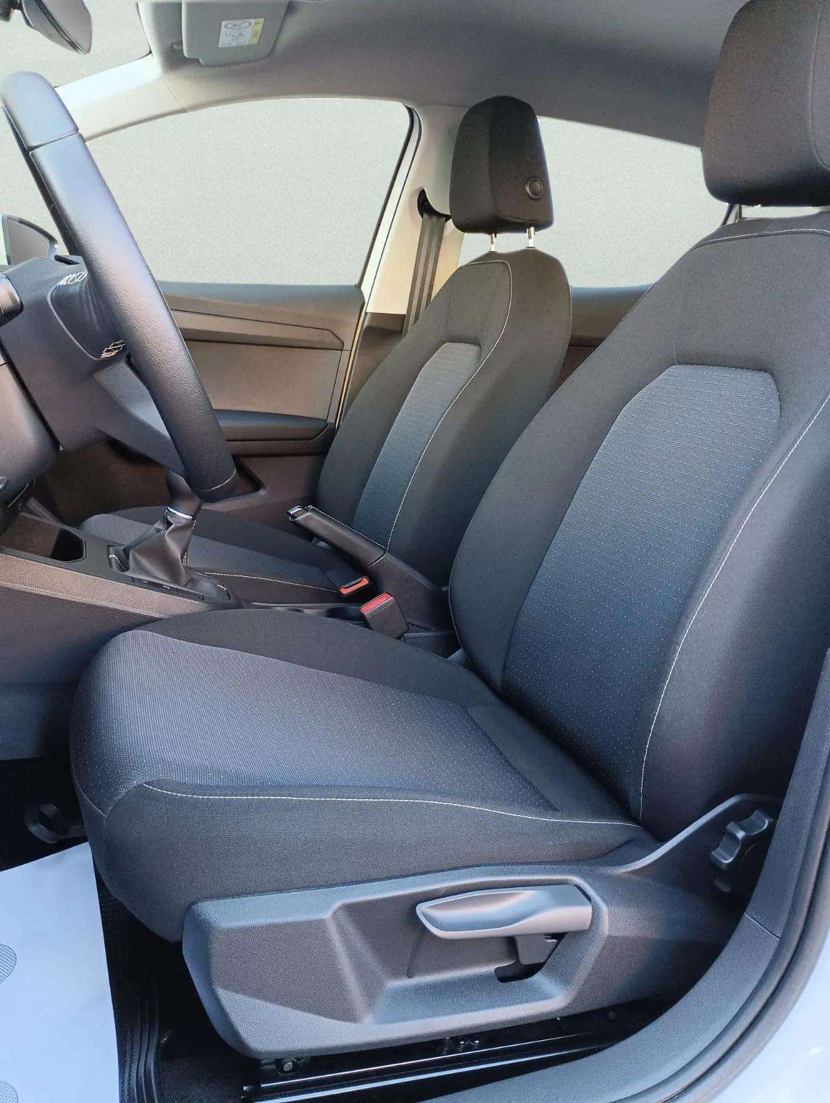 SEAT Ibiza segunda mano, año de fabricación - 2022, color blanco, precio 13990€ | foto-7