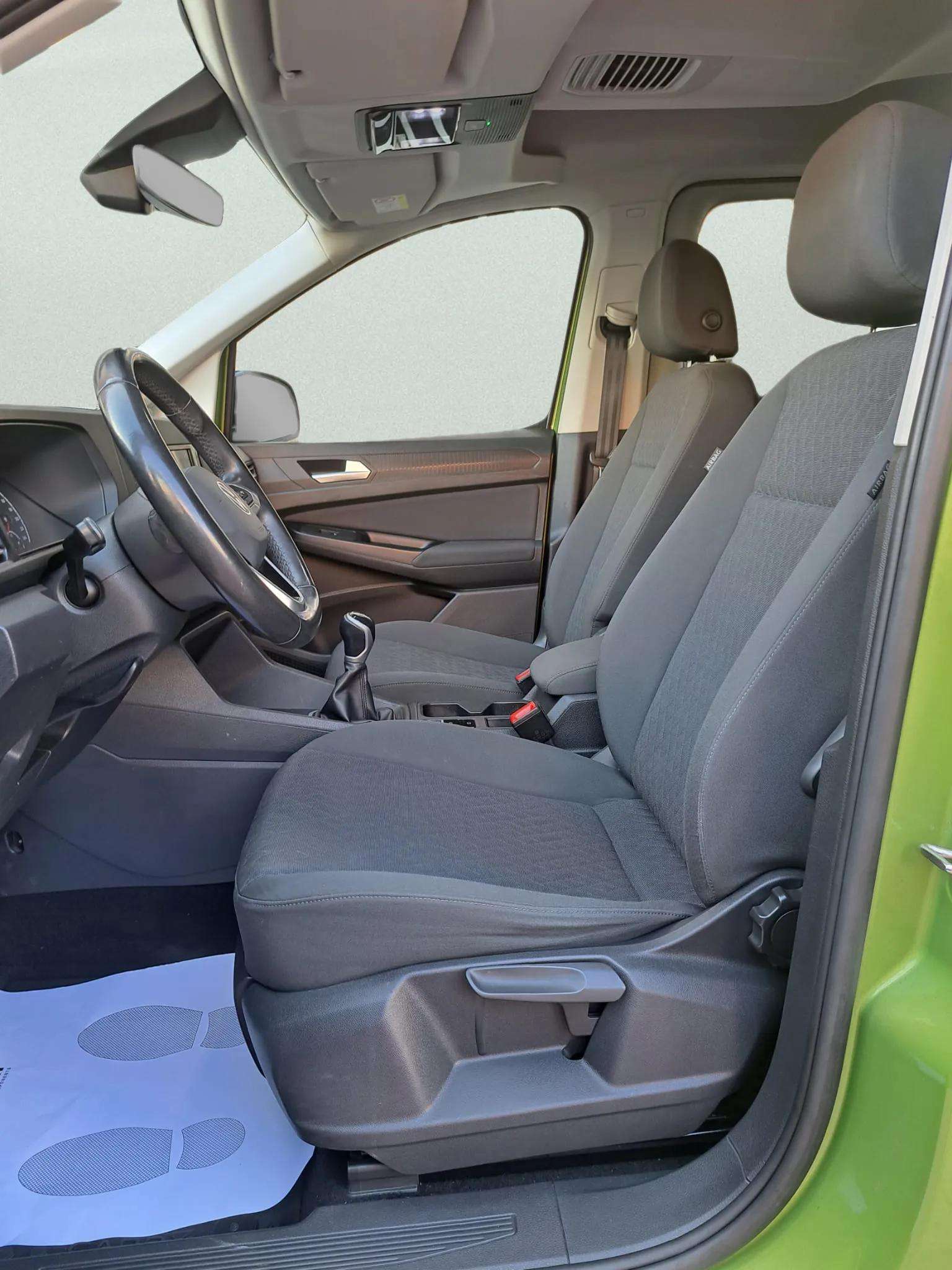 Volkswagen Caddy segunda mano, año de fabricación - 2021, color verde, precio 20490€ | foto-7