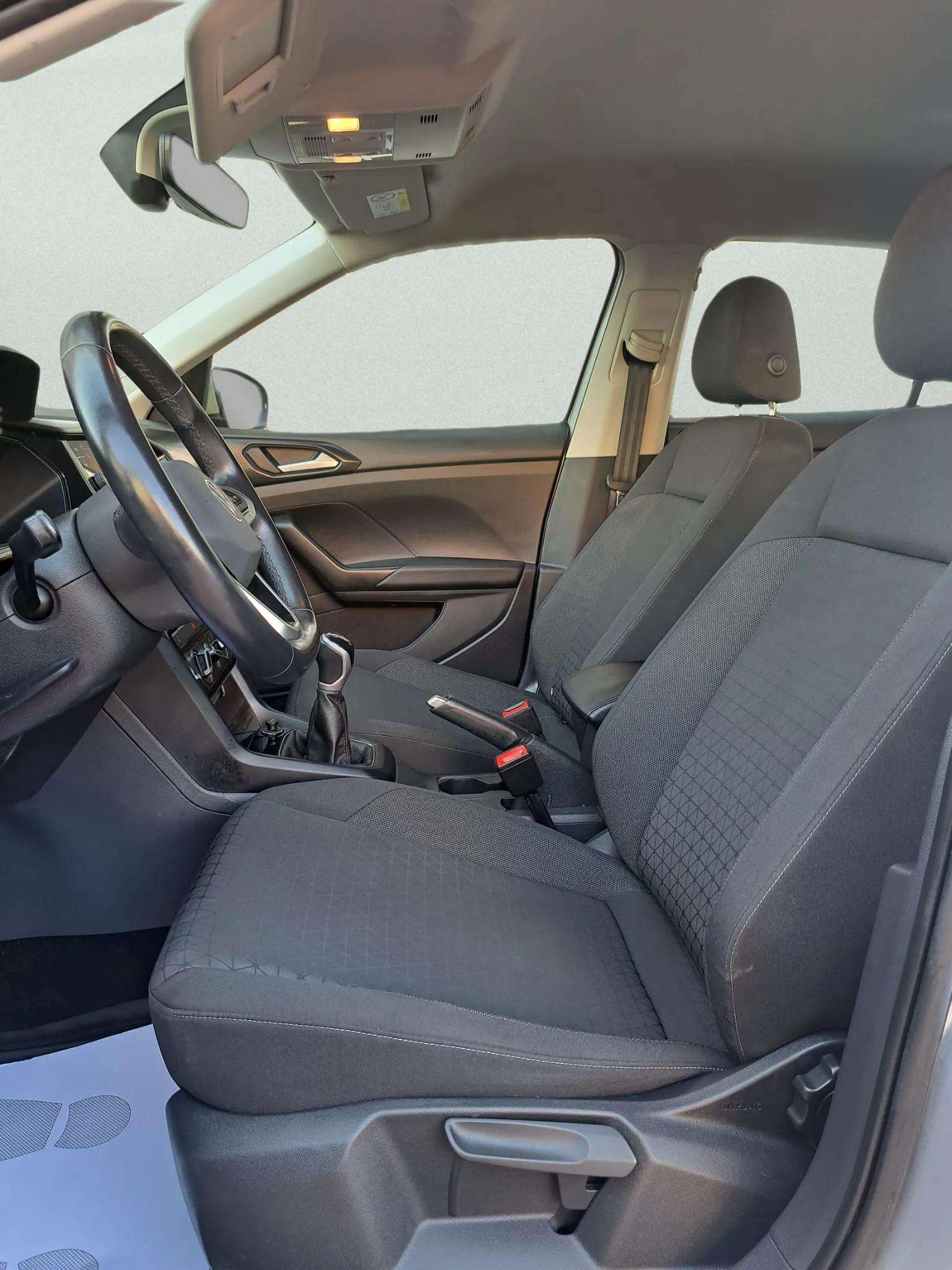Volkswagen T-Cross segunda mano, año de fabricación - 2022, color gris, precio 17990€ | foto-7