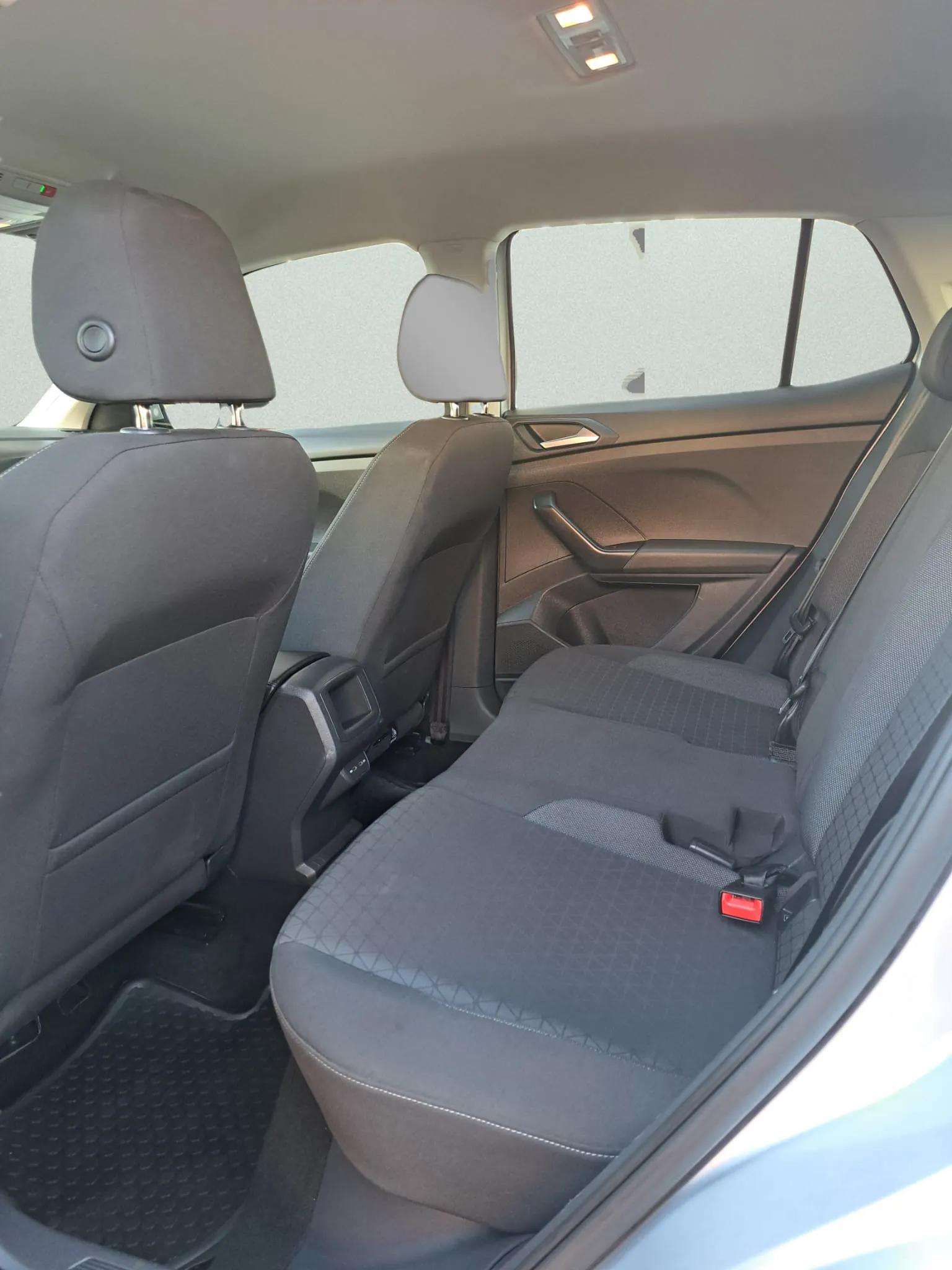 Volkswagen T-Cross segunda mano, año de fabricación - 2022, color gris, precio 17990€ | foto-8