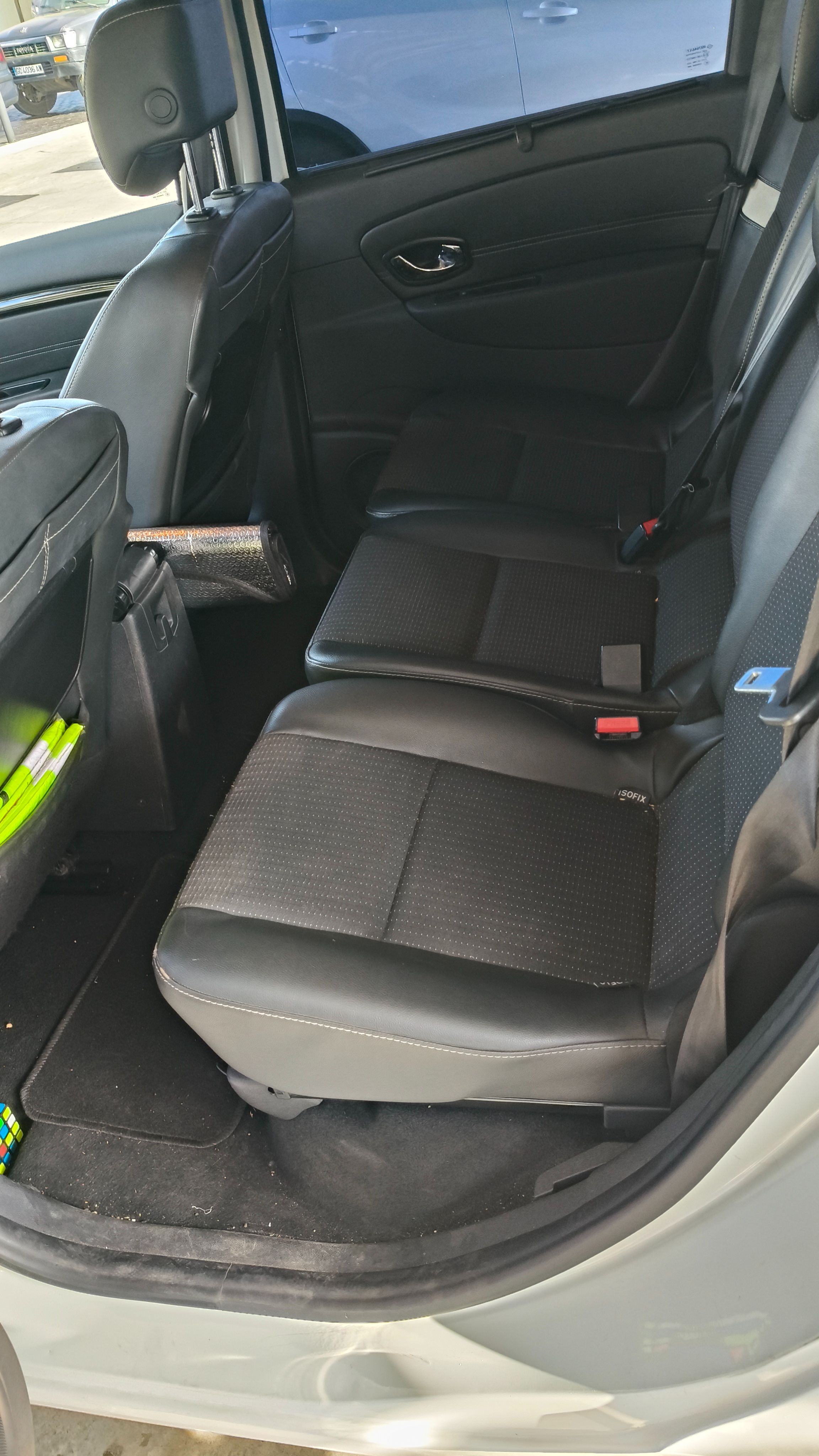 Renault Scenic segunda mano, año de fabricación - 2014, color blanco, precio 6990€ | foto-6