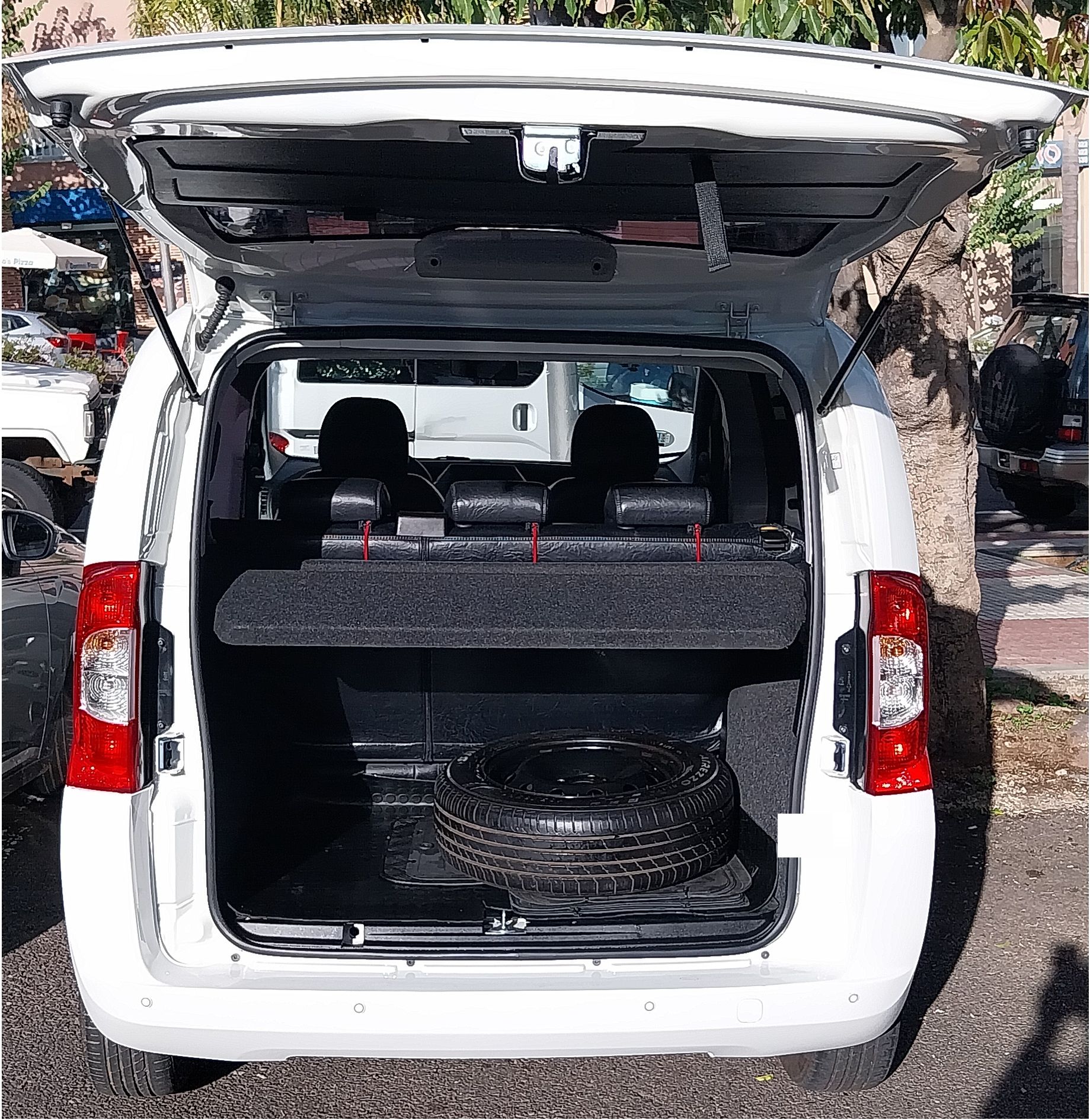 Fiat Qubo segunda mano, año de fabricación - 2018, color blanco, precio 9700€ | foto-12