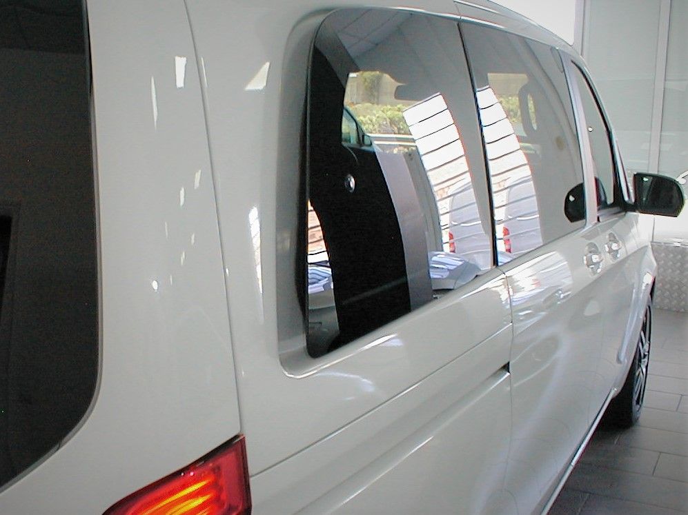 Mercedes-Benz Clase V segunda mano, año de fabricación - 2018, color blanco, precio 45990€ | foto-13