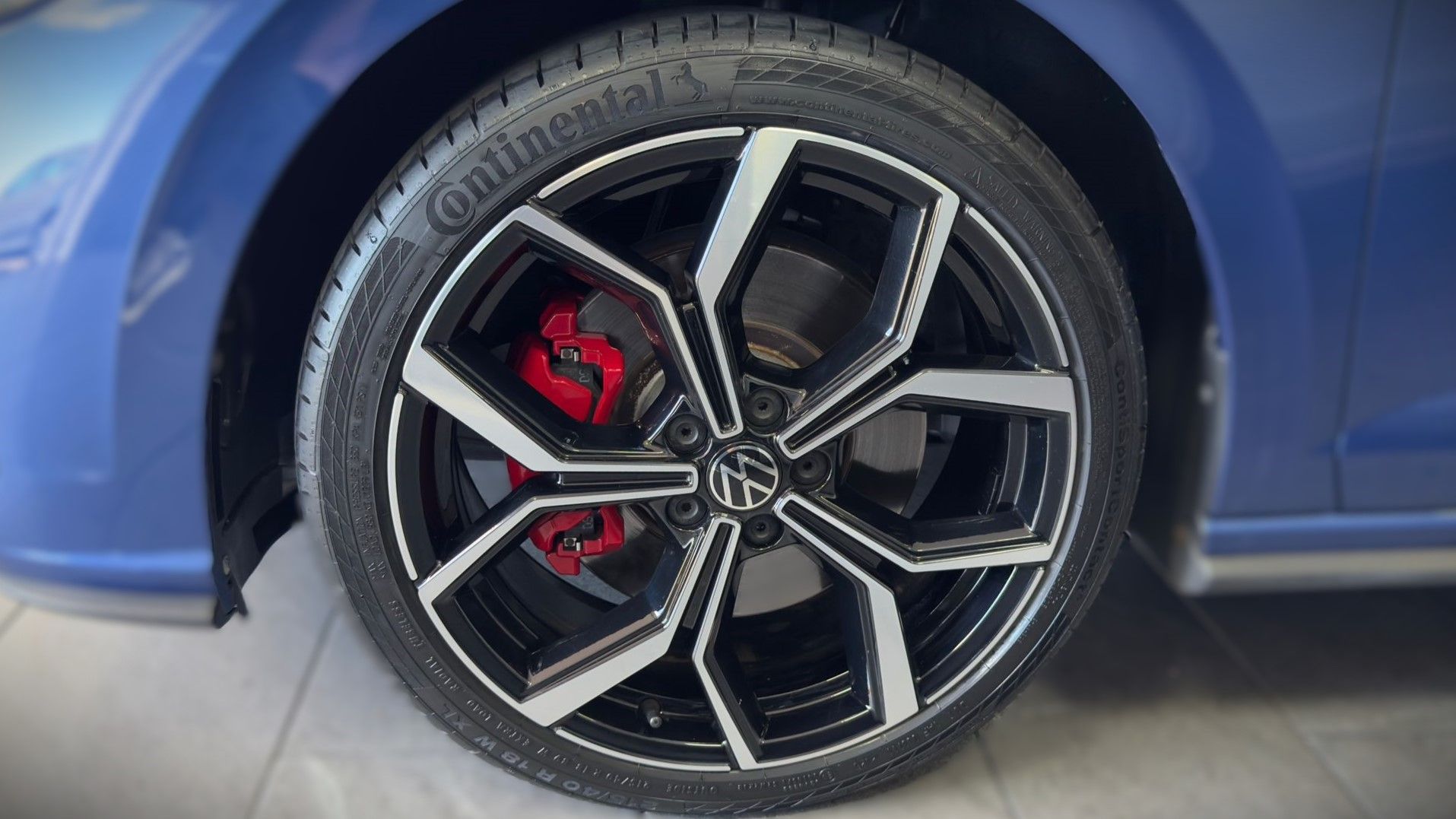 Volkswagen Polo GTI segunda mano, año de fabricación - 2022, color azul, precio 27990€ | foto-7