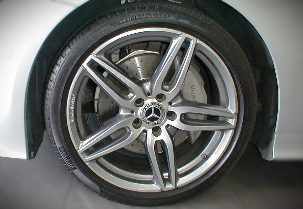 Mercedes-Benz Clase E segunda mano, año de fabricación - 2018, color plateado, precio 38990€ | foto-6