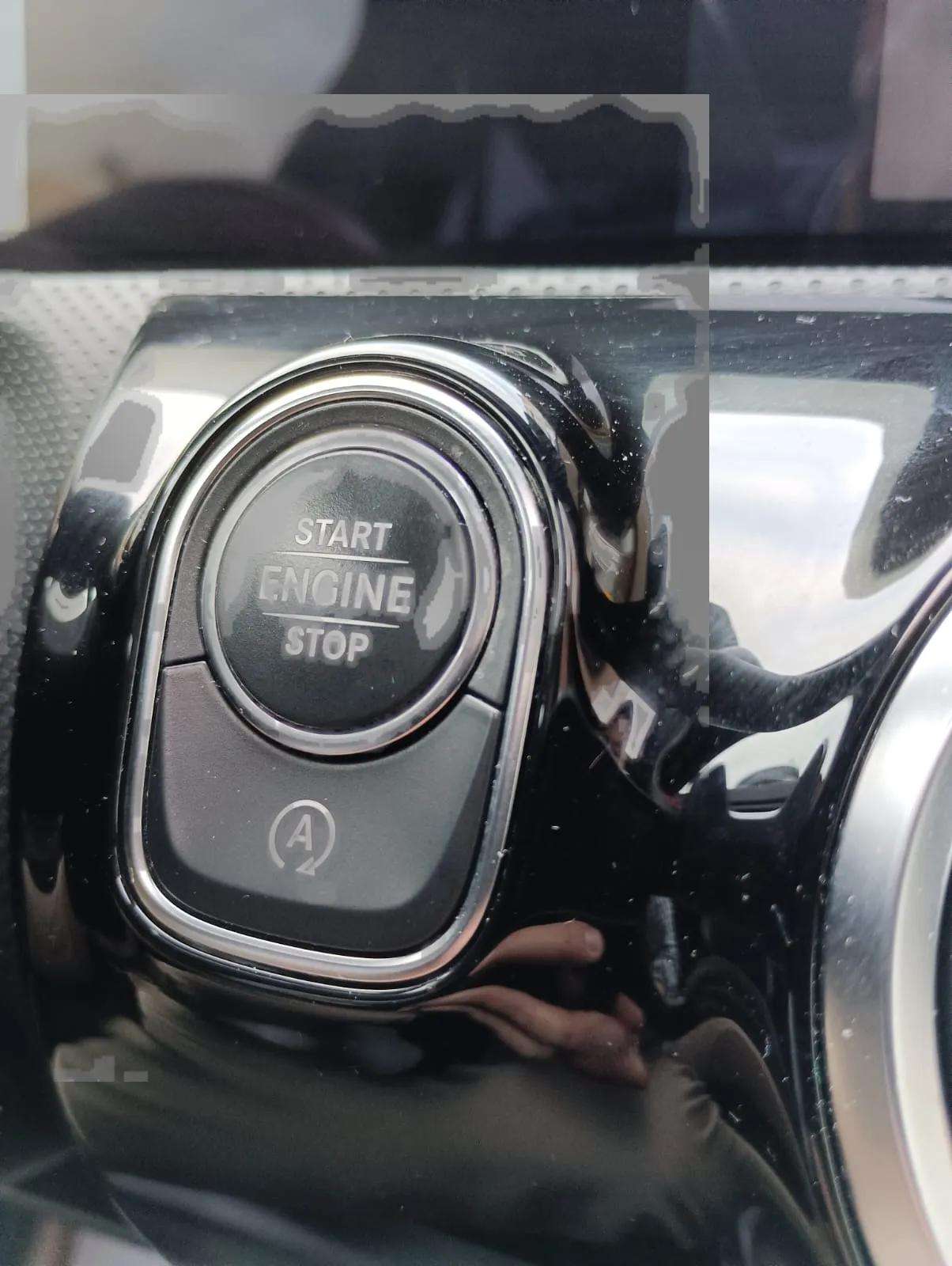 Mercedes-Benz Clase A AMG segunda mano, año de fabricación - 2020, color negro, precio 23990€ | foto-9