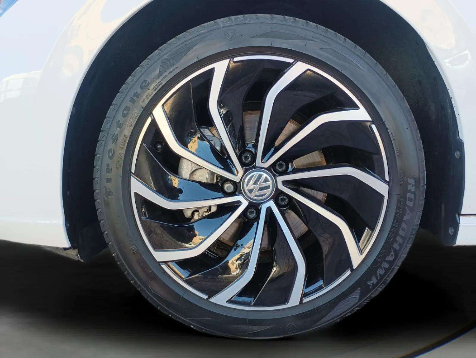 Volkswagen Golf segunda mano, año de fabricación - 2021, color blanco, precio 16490€ | foto-12