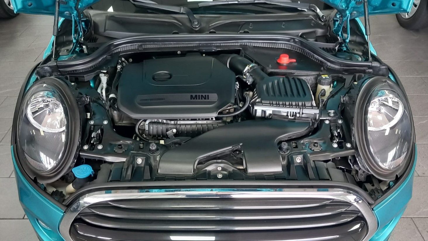 MINI Cabrio segunda mano, año de fabricación - 2018, color azul, precio 16990€ | foto-9