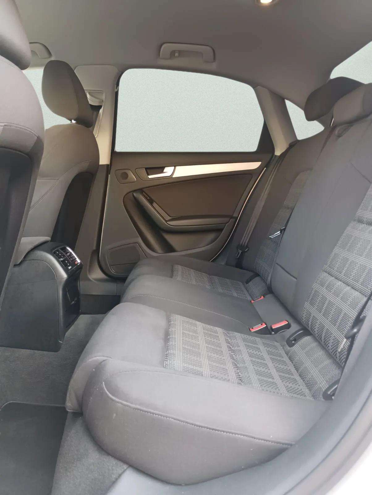 Audi A4 segunda mano, año de fabricación - 2015, color blanco, precio 14990€ | foto-8