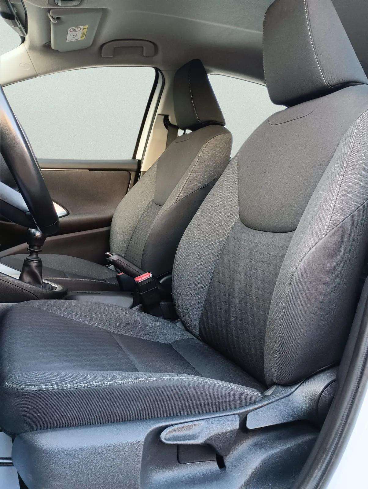 Toyota Yaris segunda mano, año de fabricación - 2022, color blanco, precio 15490€ | foto-7