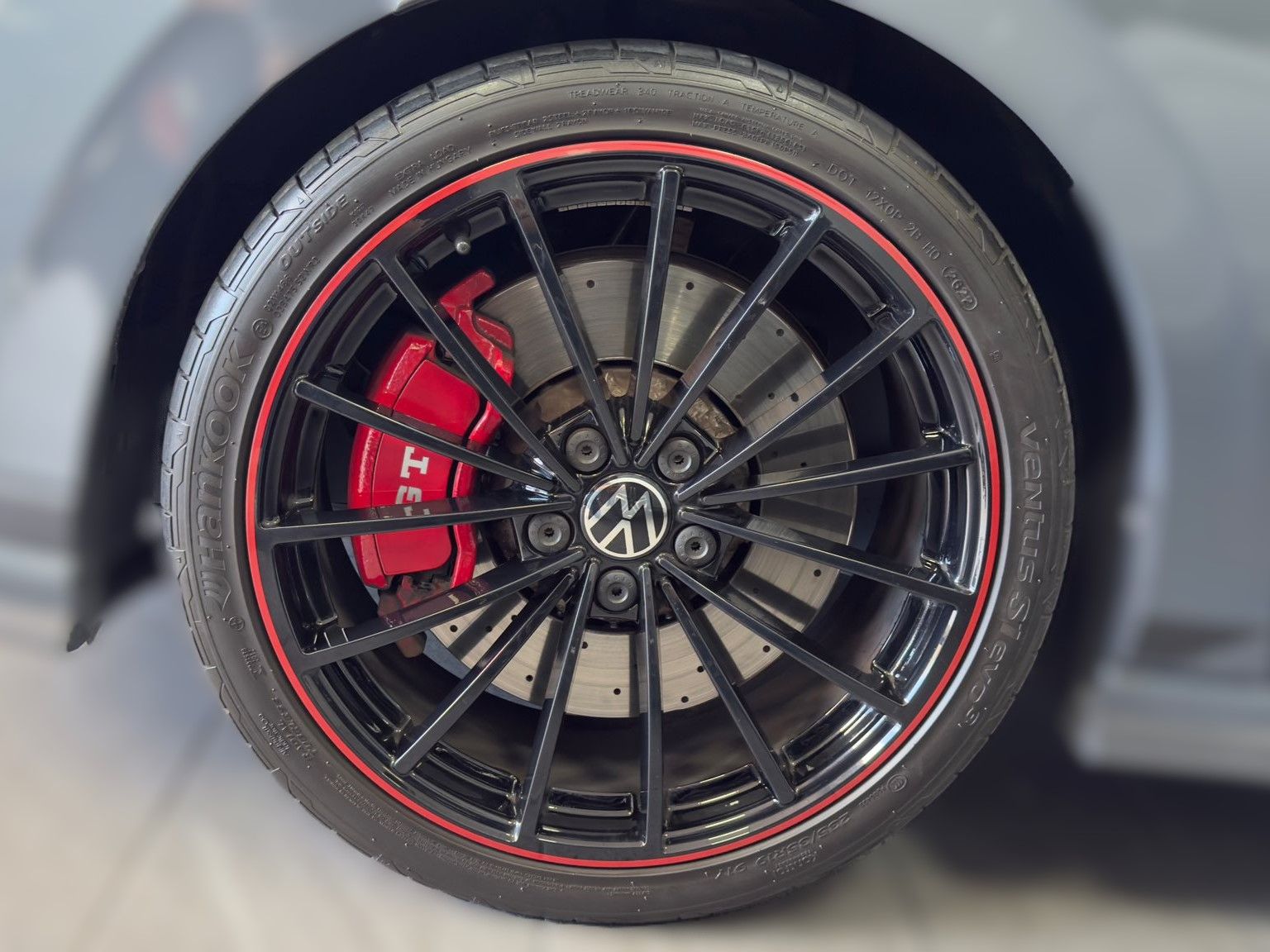 Volkswagen Golf GTI segunda mano, año de fabricación - 2022, color gris, precio 39990€ | foto-7